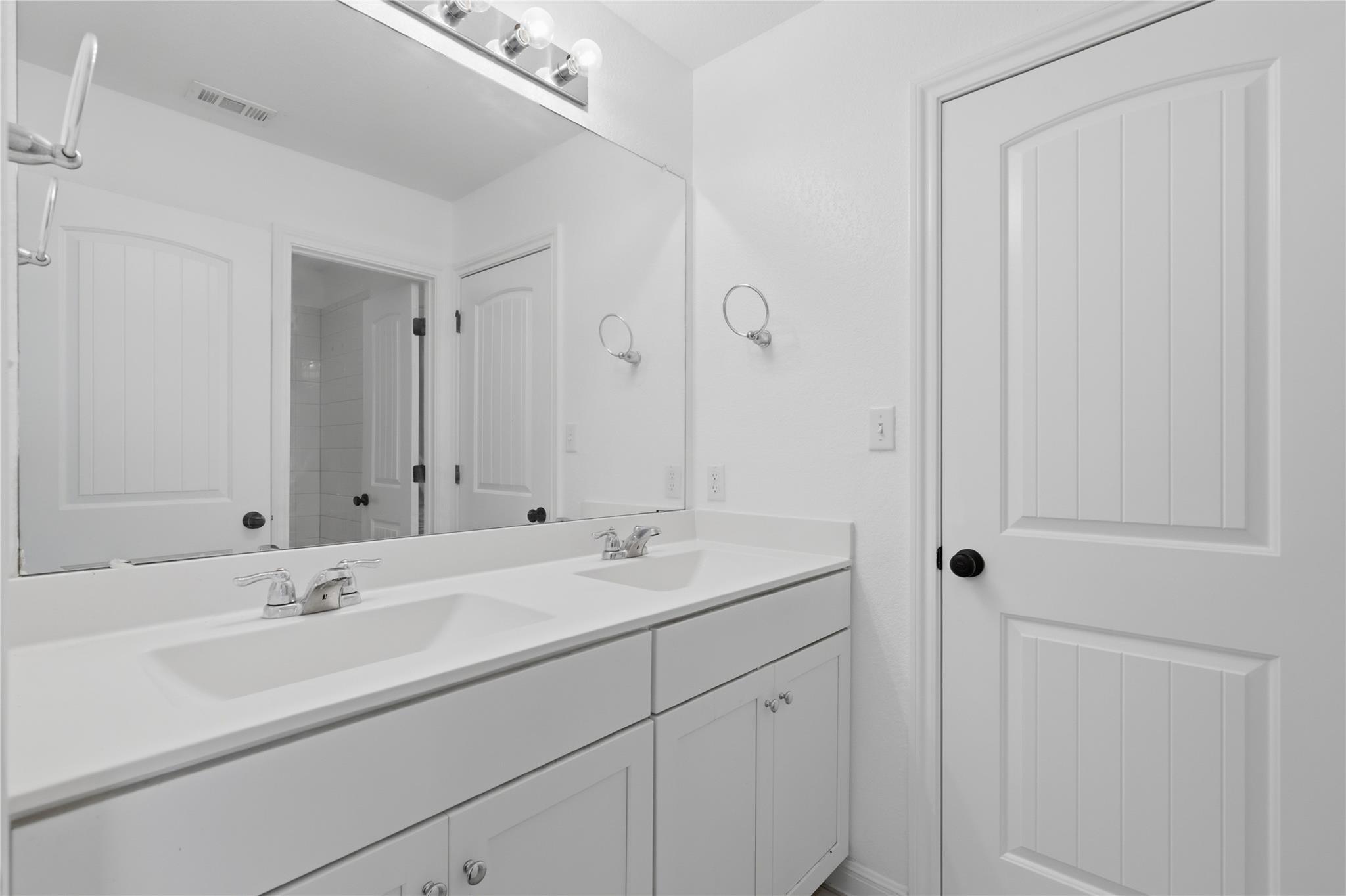 12900 Cerro Castellan Trce Property Photo 19