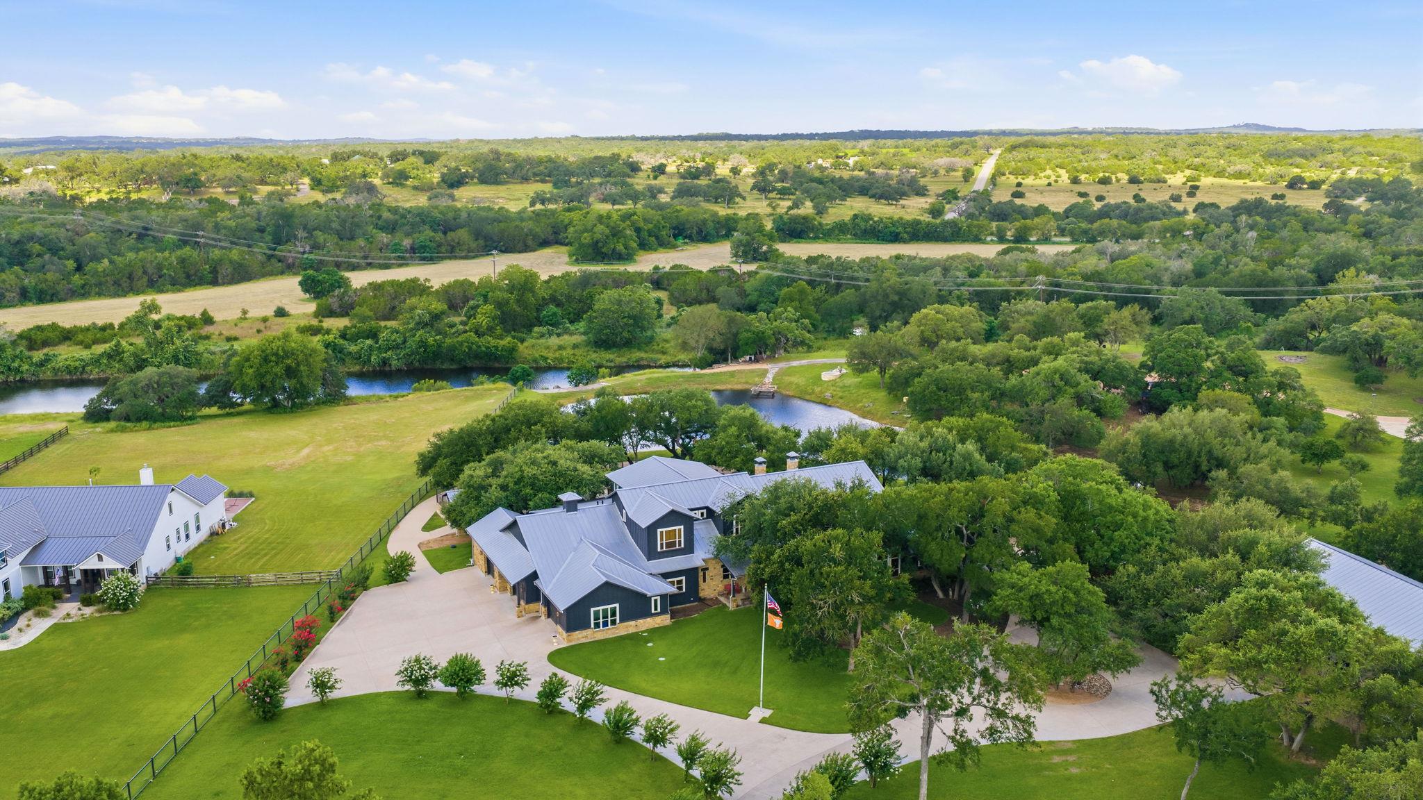 1550 Trebled Waters Trl Property Photo 3