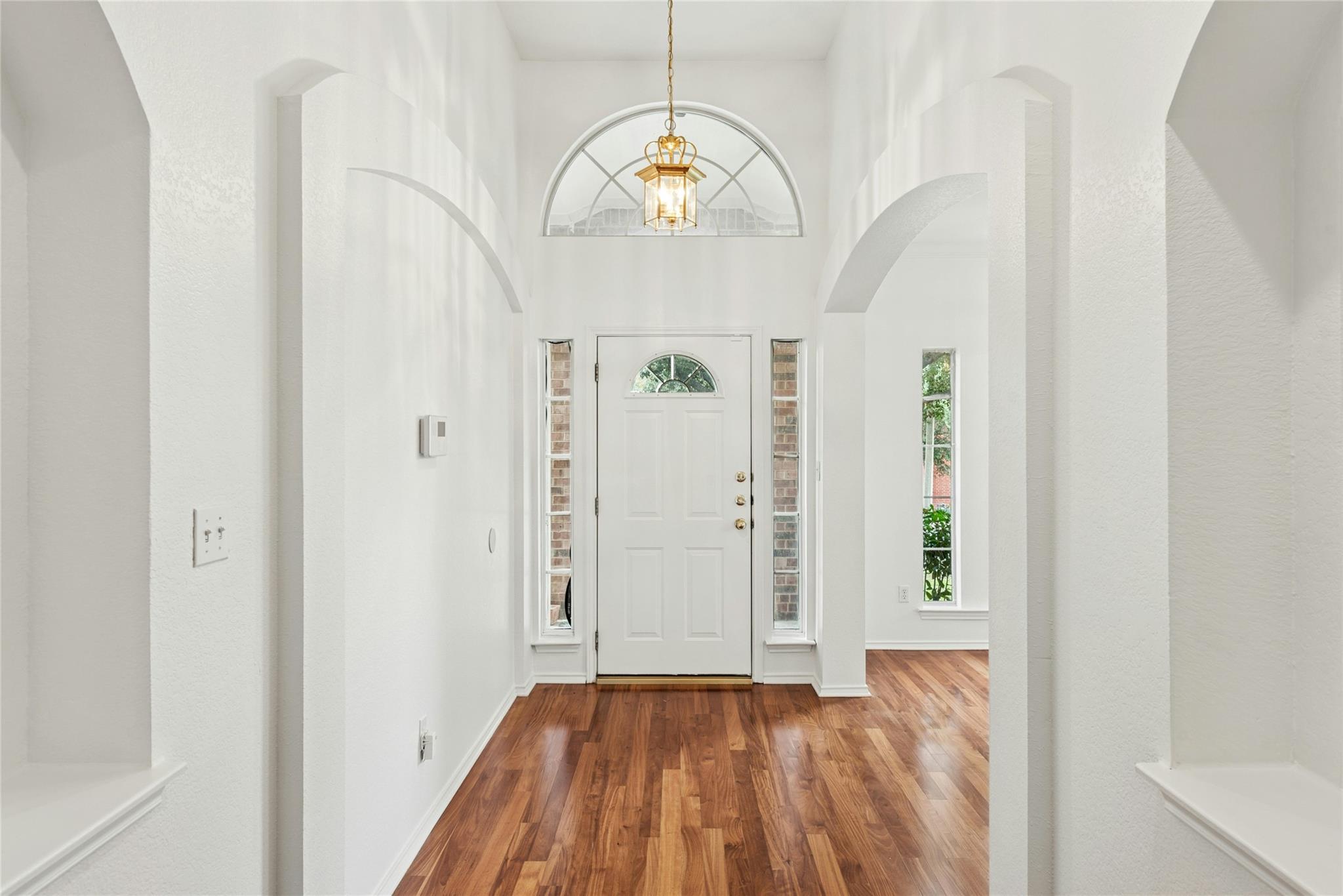 1421 Hargis Crk Property Photo 4