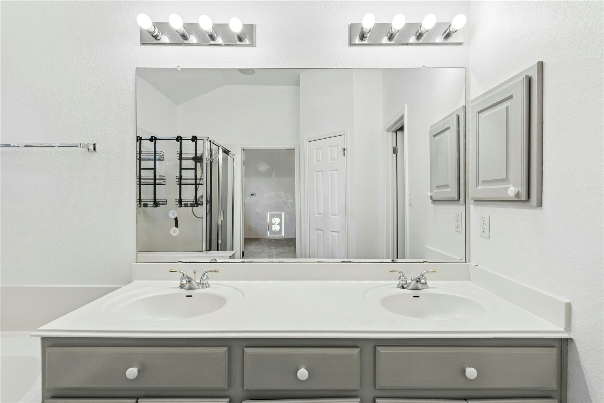 1421 Hargis Crk Property Photo 21