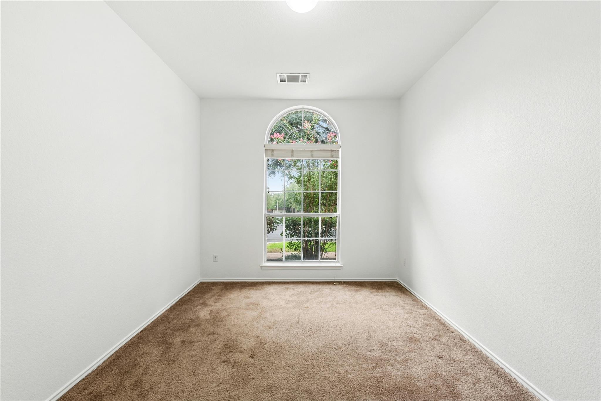 1421 Hargis Crk Property Photo 28