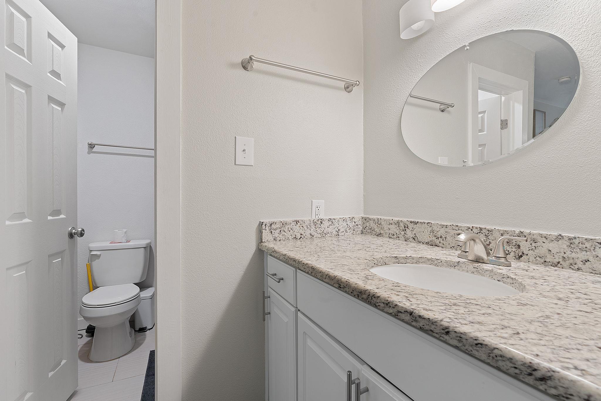 2603 Parker Ln #b Property Photo 13