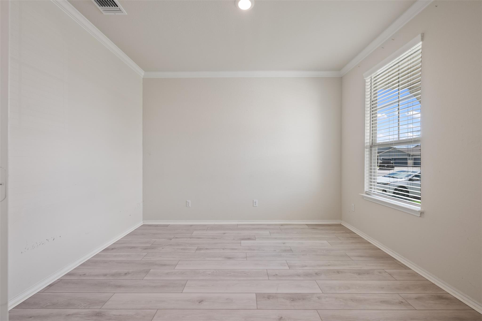 225 Gunther Way Property Photo 6