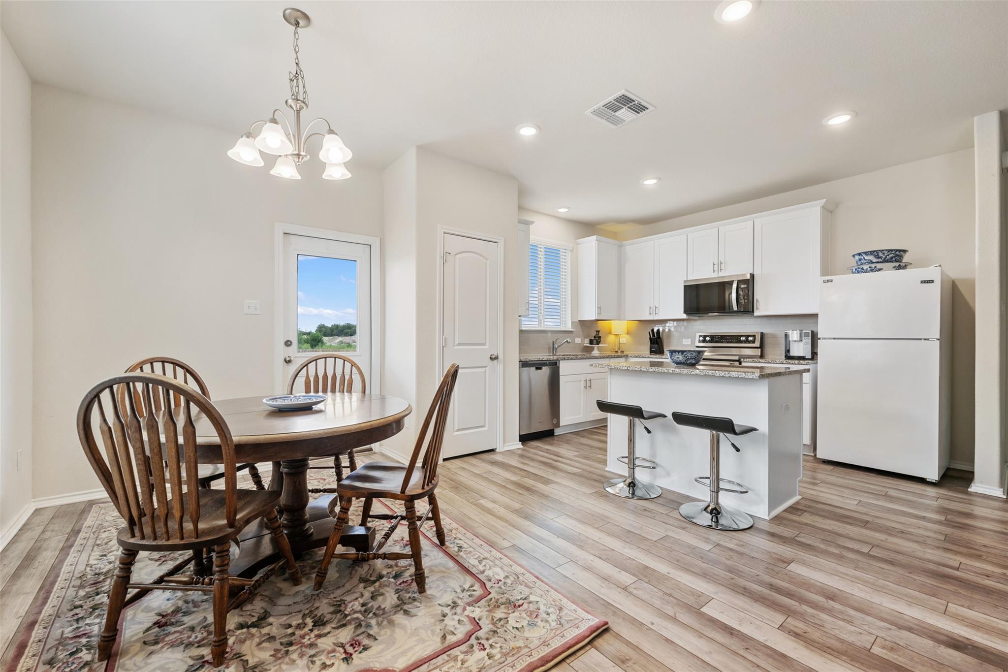 225 Gunther Way Property Photo 15