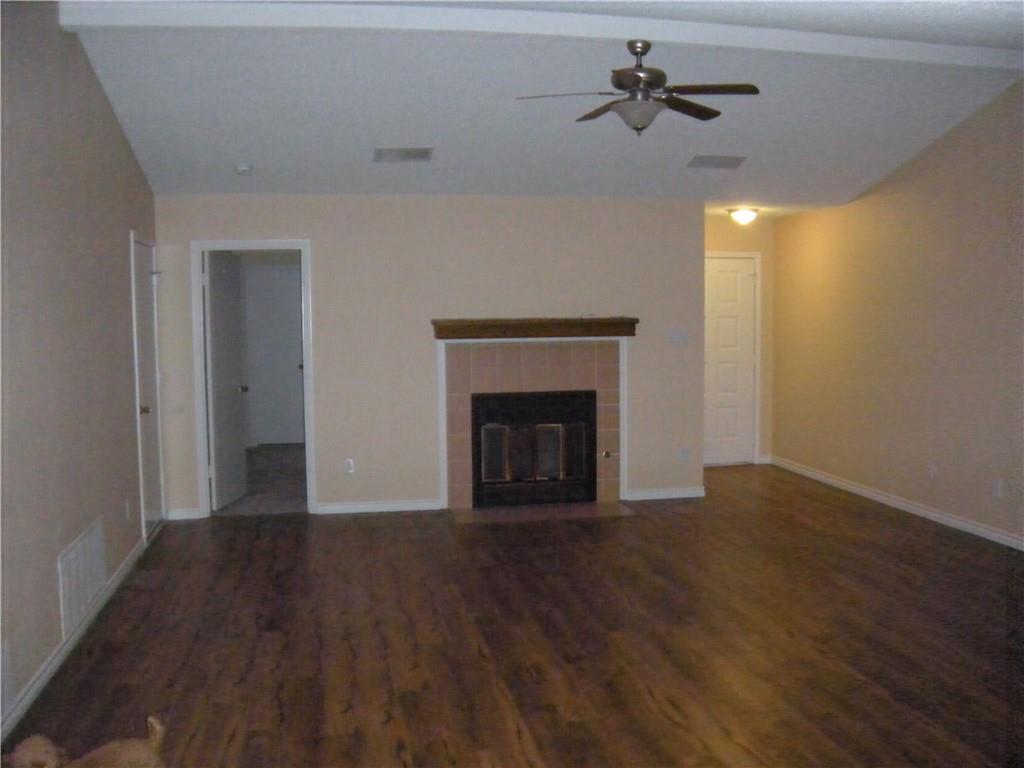 12904 Odie Ln Property Photo 4