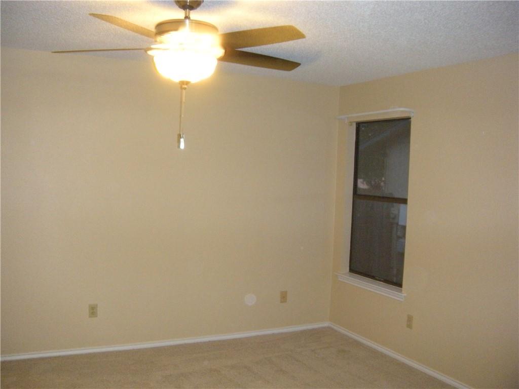 12904 Odie Ln Property Photo 12