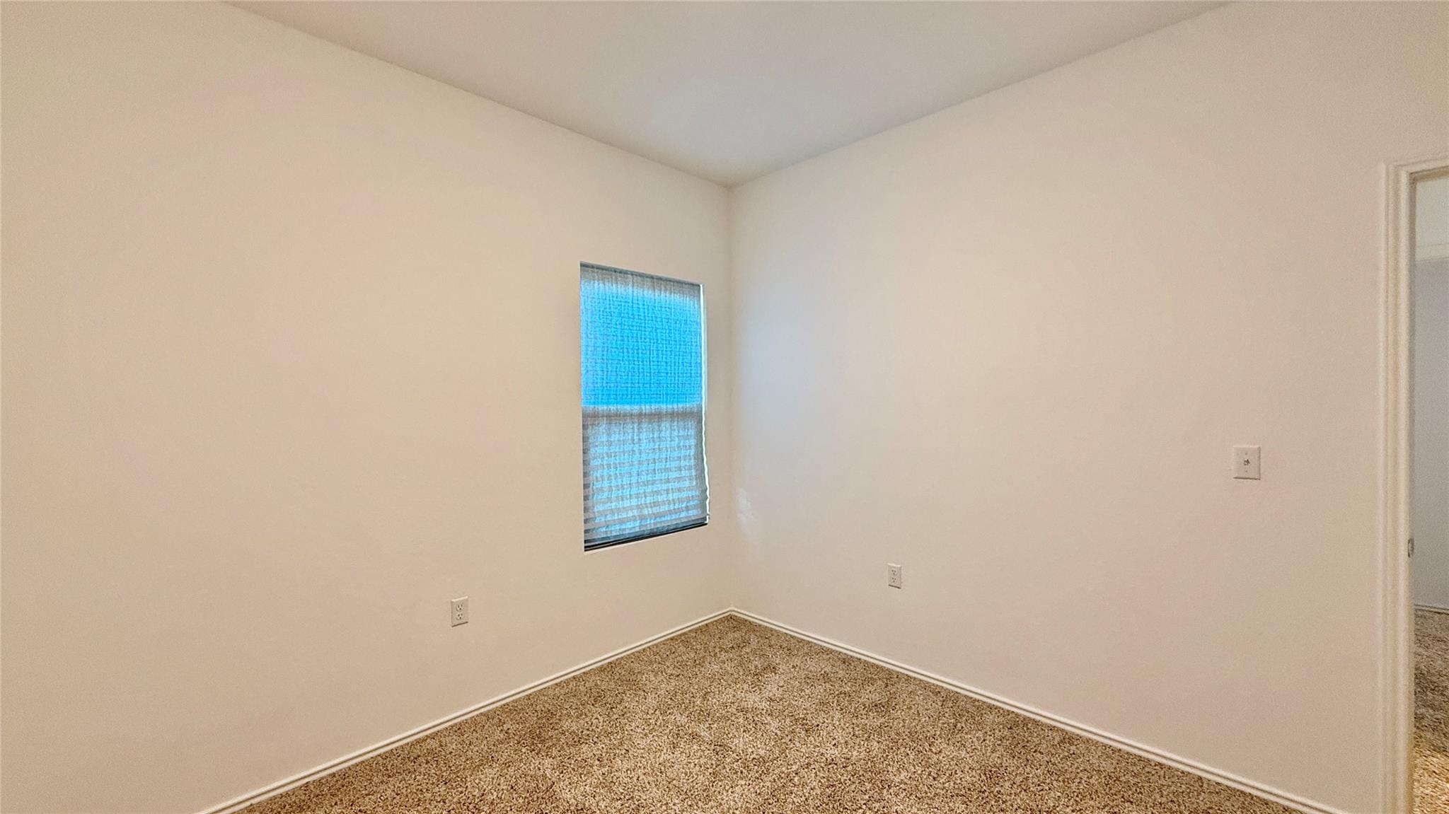 14308 Eientrill Pass Property Photo 9