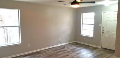 403 Topeka Ct Property Photo 9