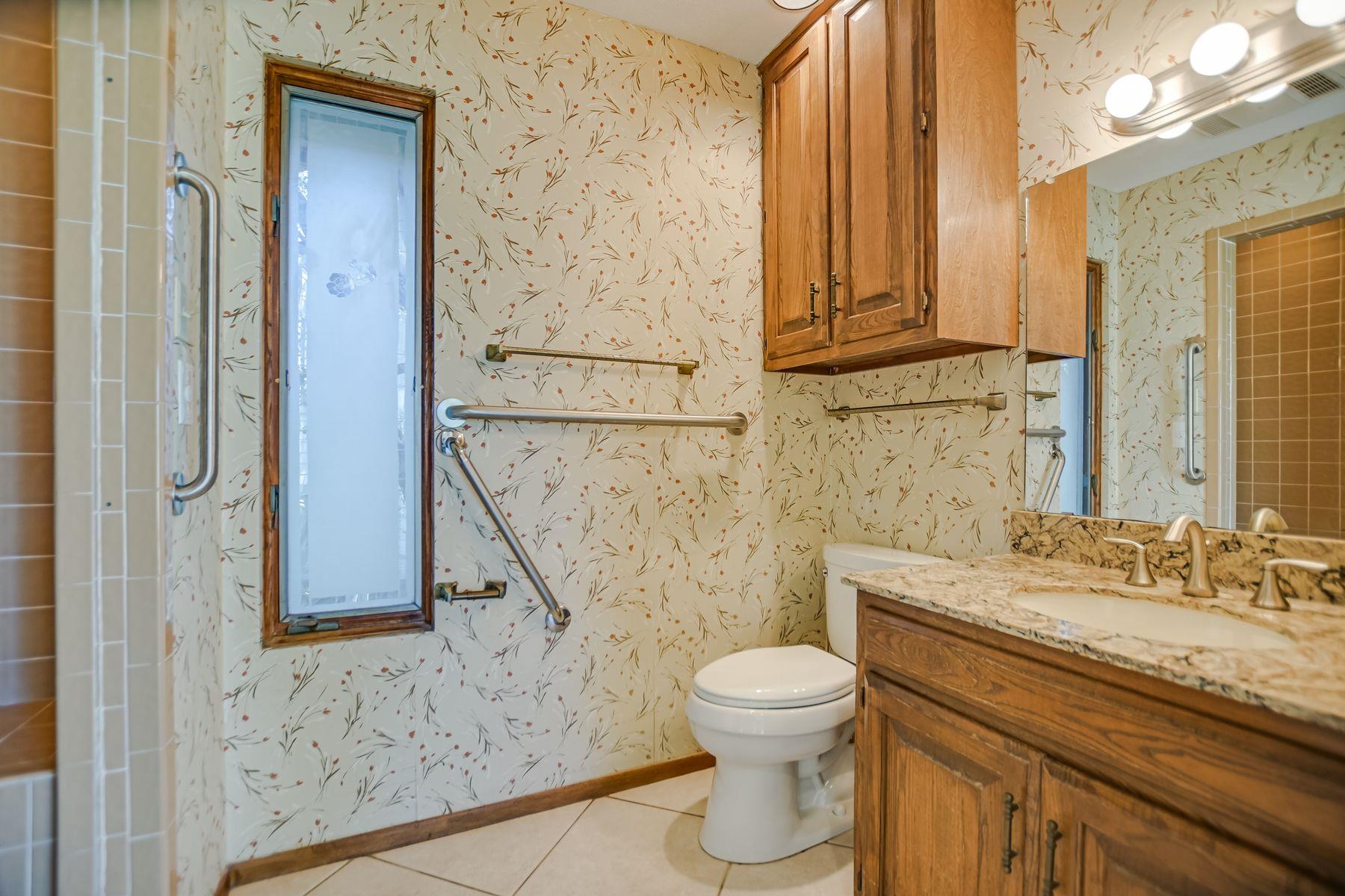 5203 Doe Valley Ln Property Photo 17