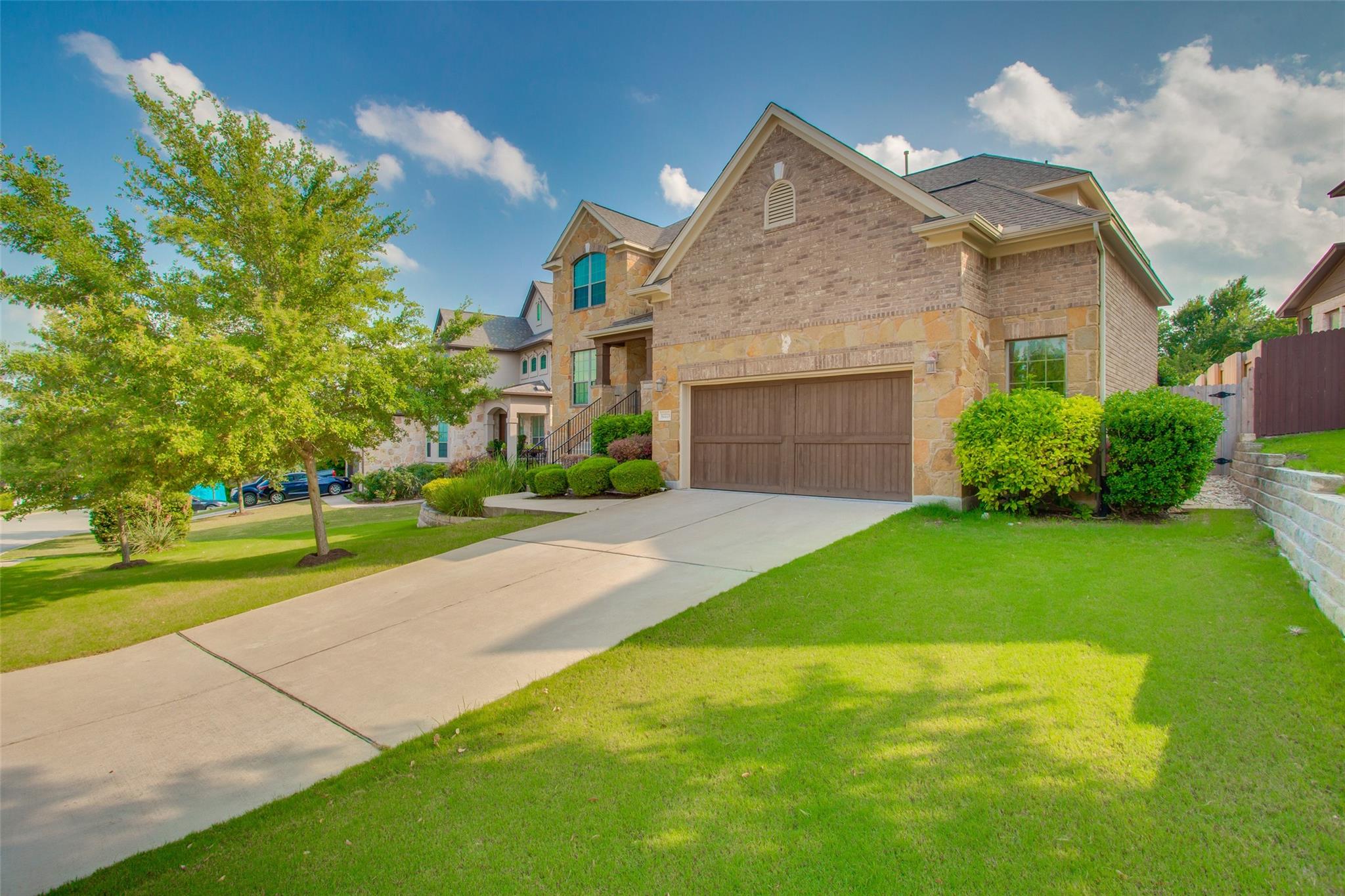 12221 Montclair Bnd Property Photo 1