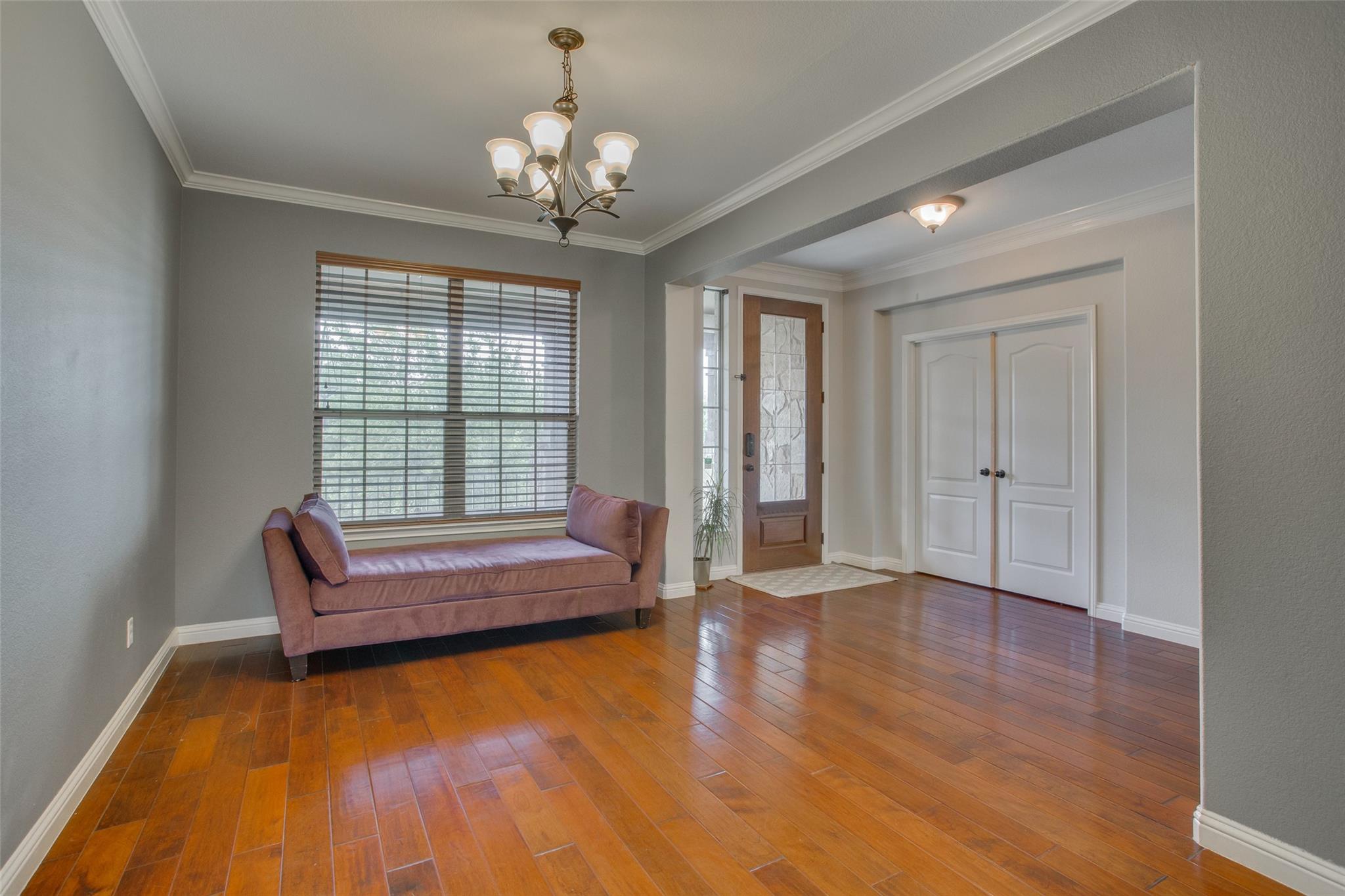 12221 Montclair Bnd Property Photo 3
