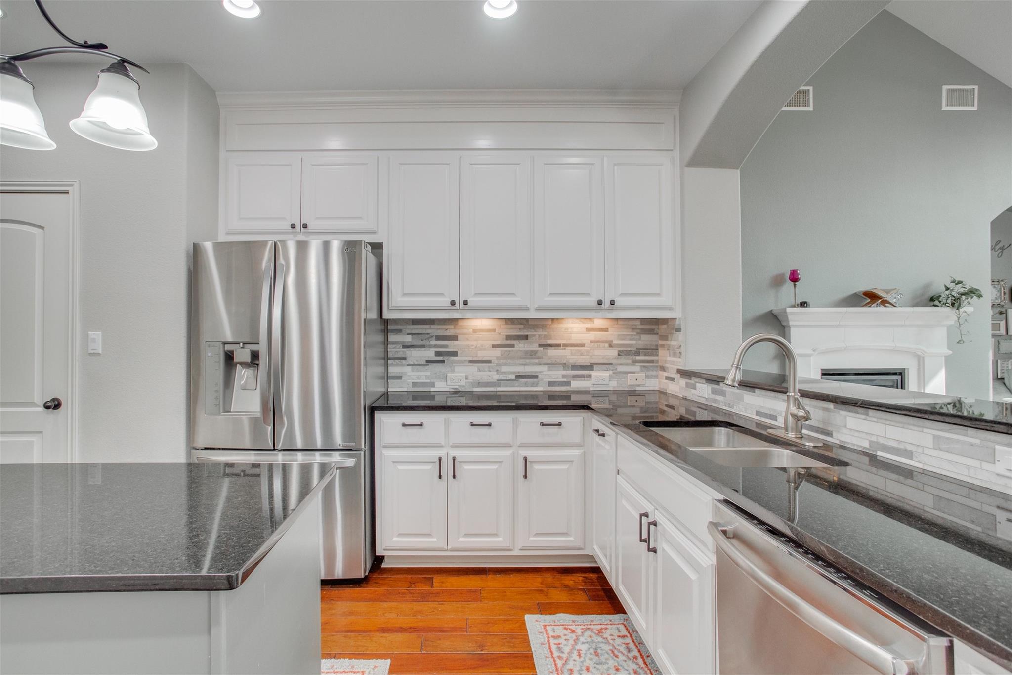 12221 Montclair Bnd Property Photo 11