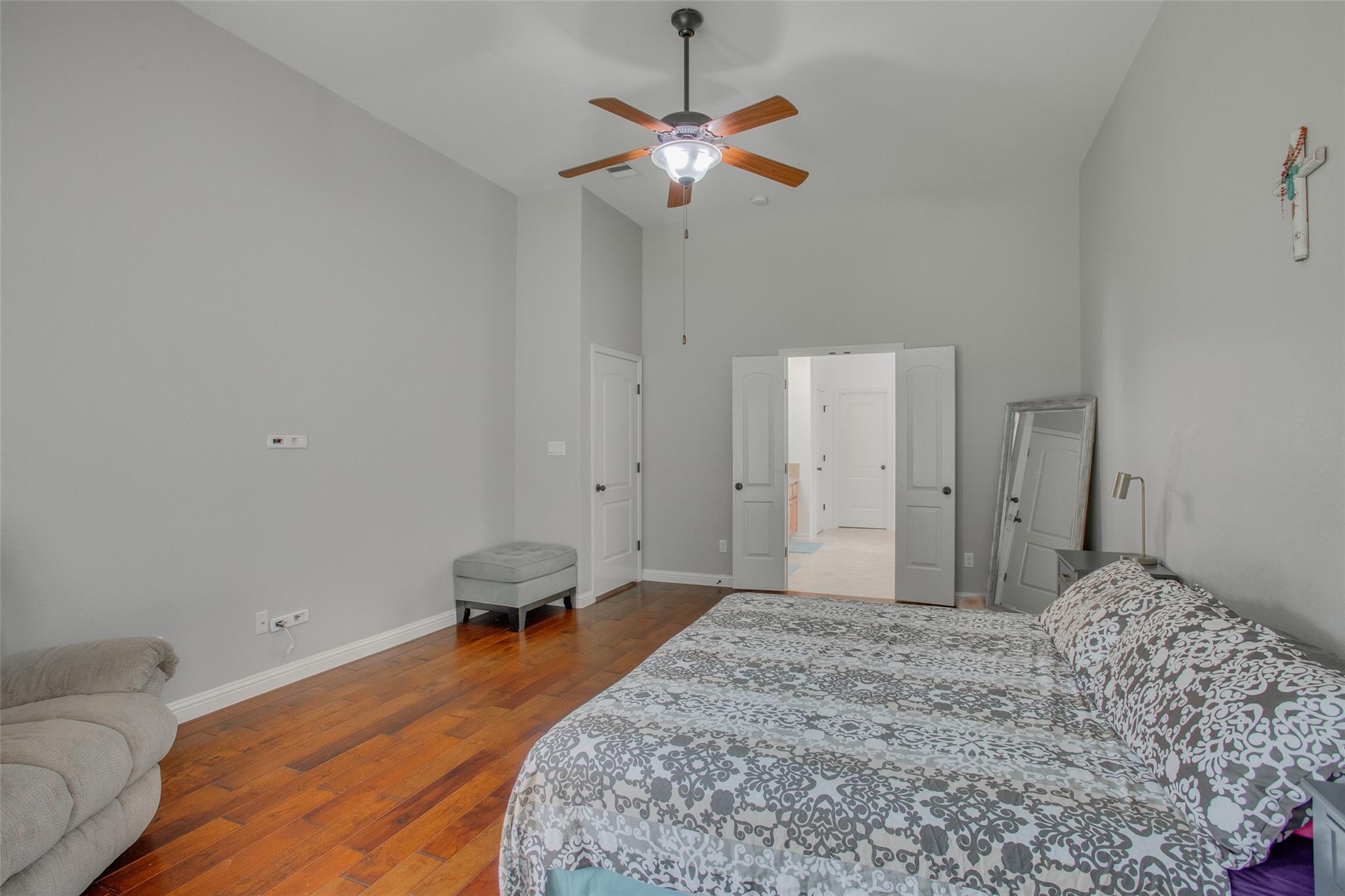 12221 Montclair Bnd Property Photo 15