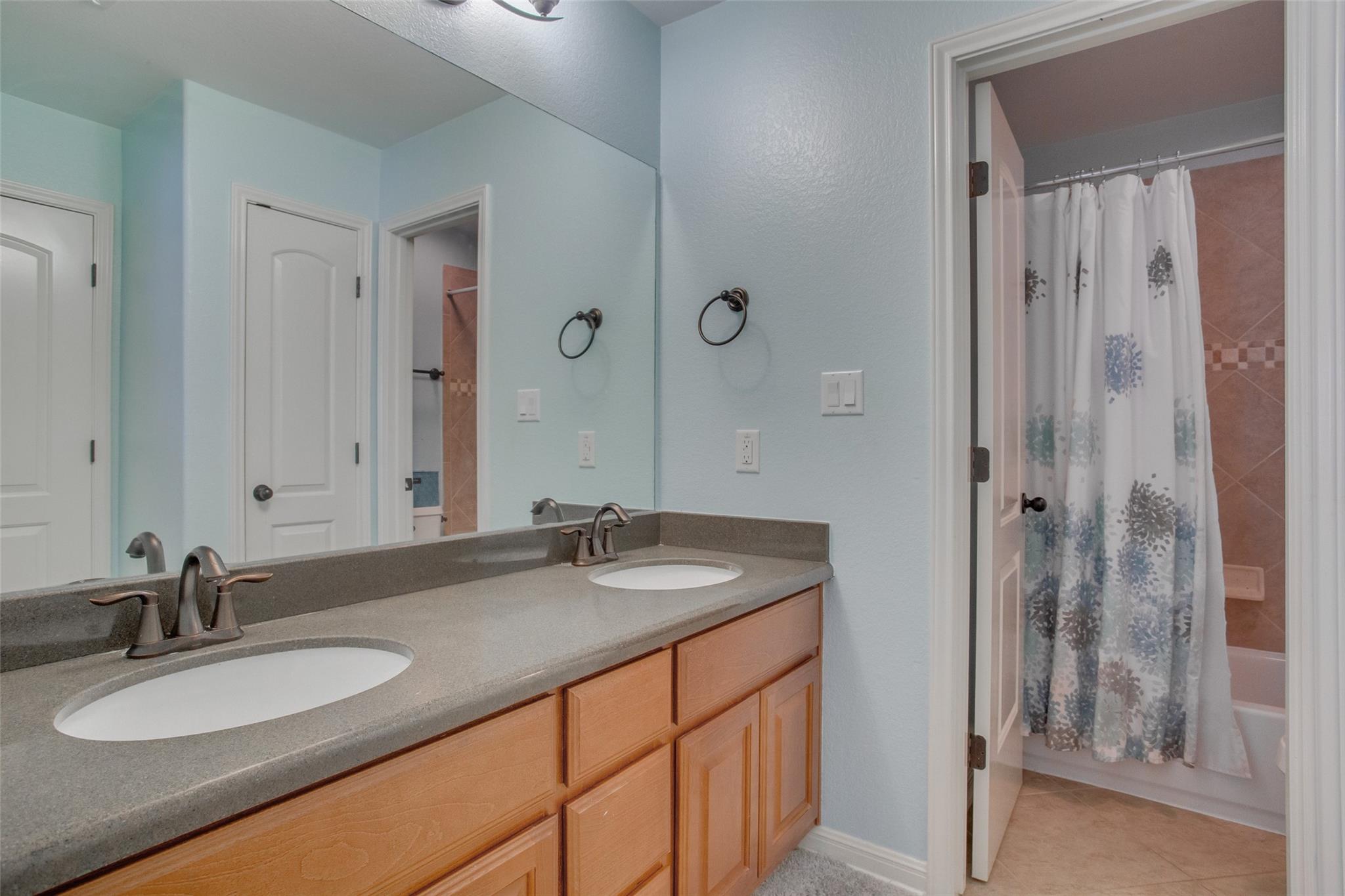 12221 Montclair Bnd Property Photo 23