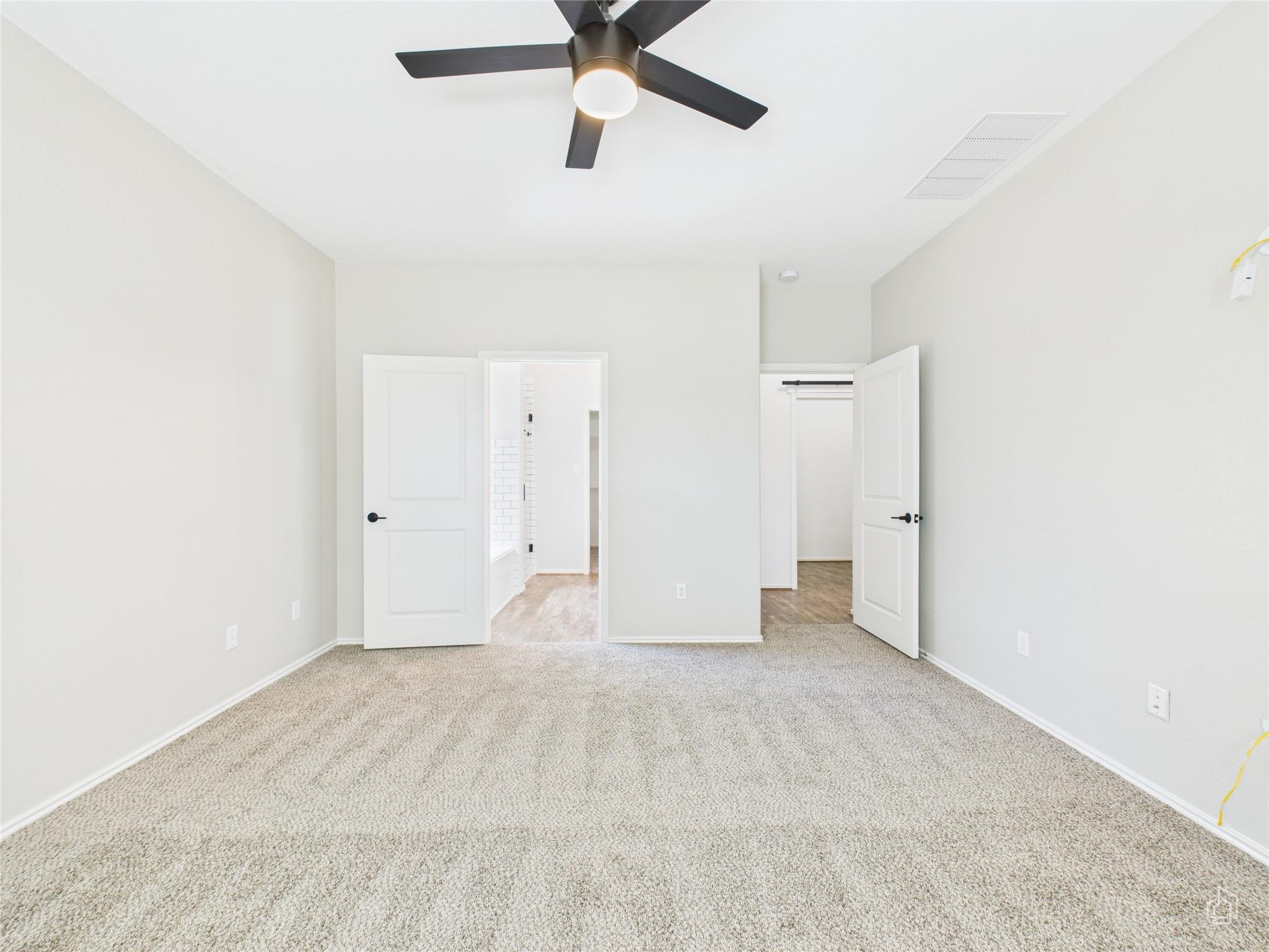 3113 Windy Vane Dr Property Photo 5