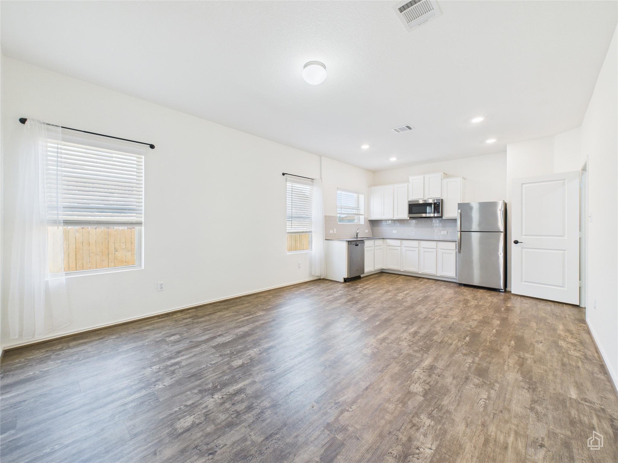 3113 Windy Vane Dr Property Photo 14