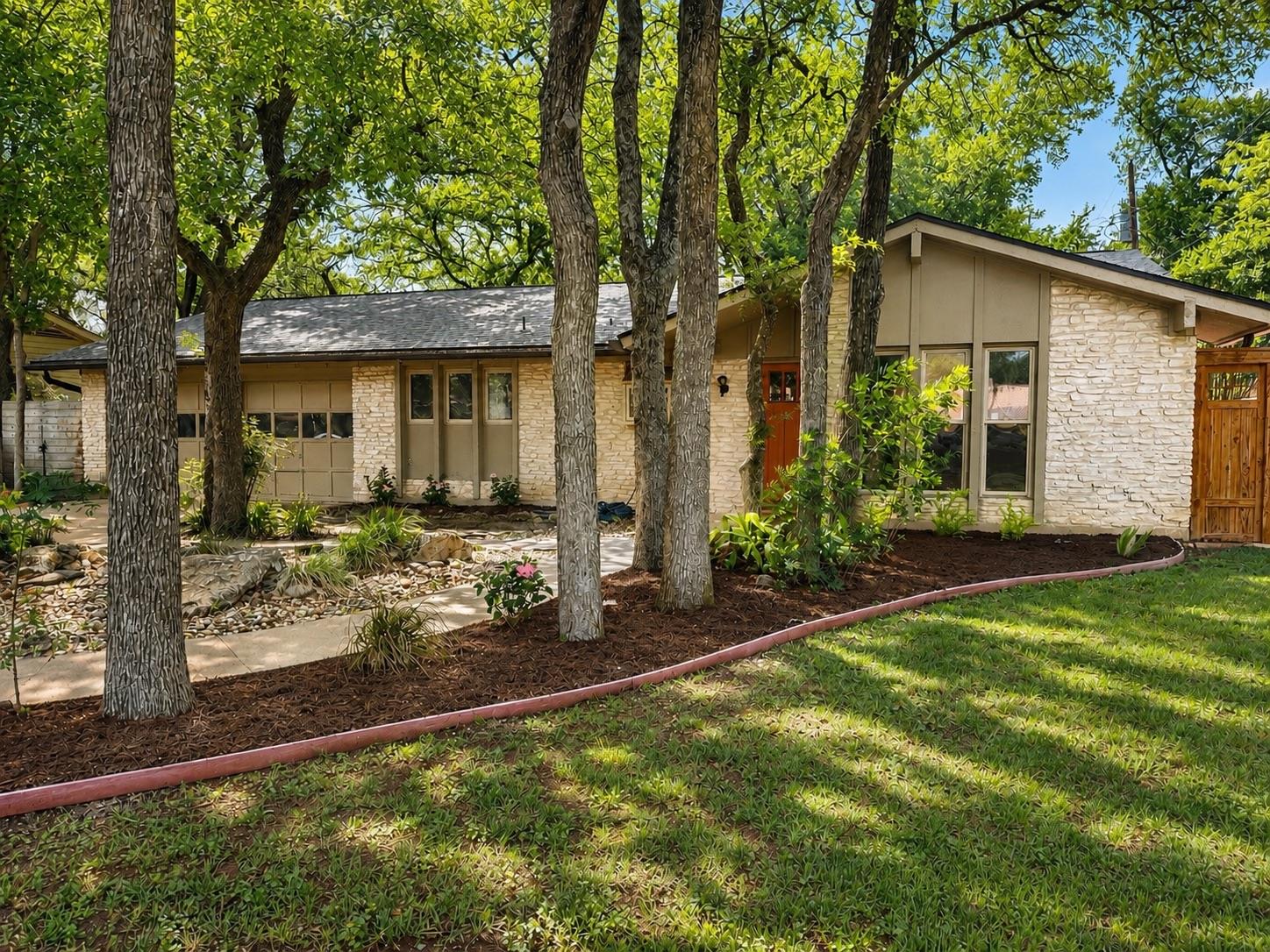 12904 Trailwood Rd Property Photo 3