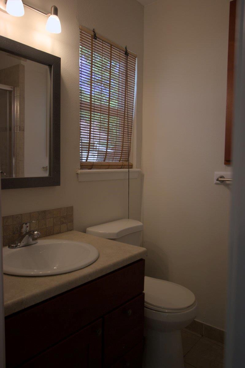 5204 Village Trl Property Photo 10