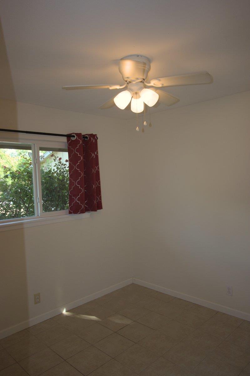 5204 Village Trl Property Photo 13