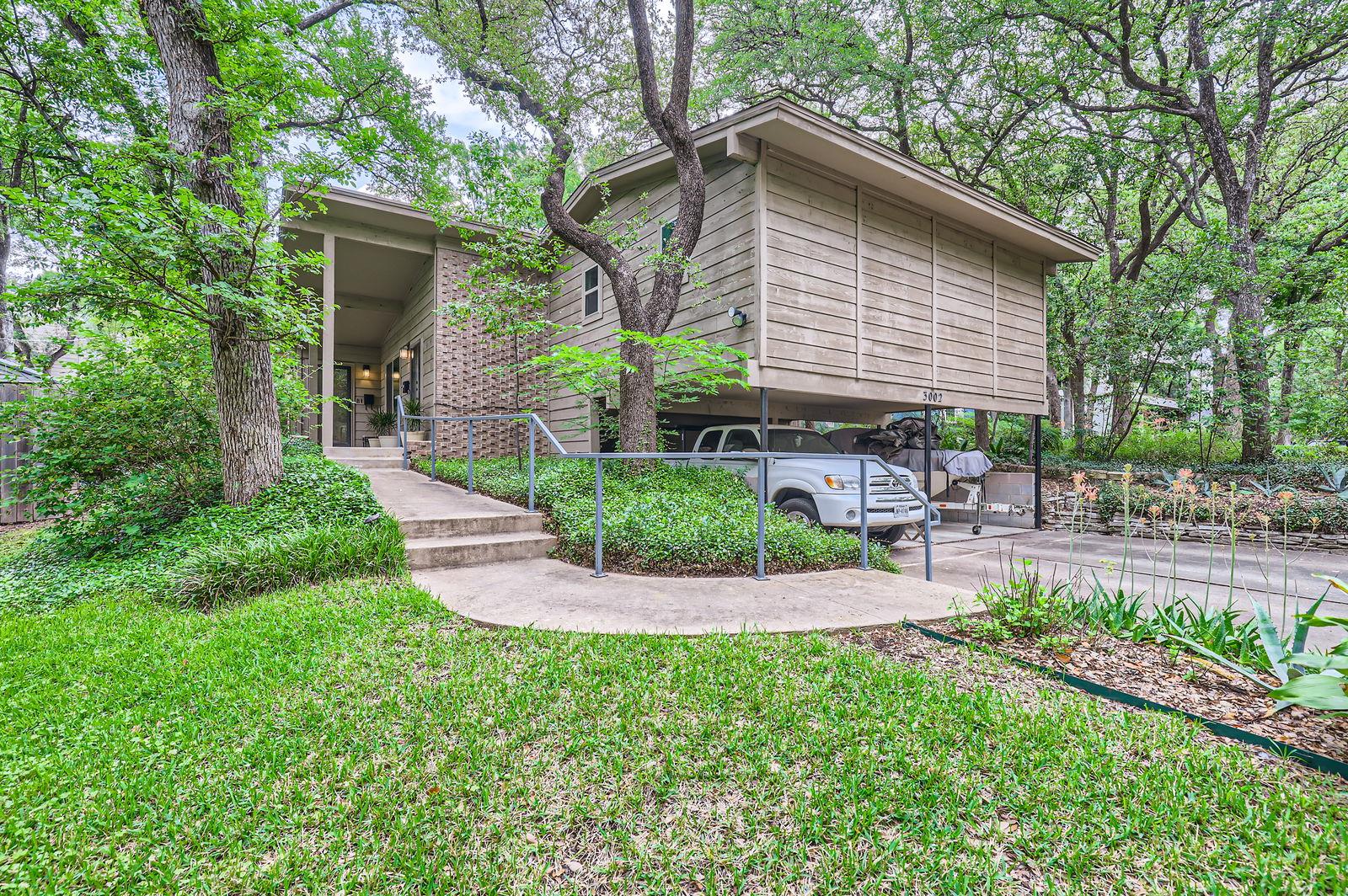 3002 Cherry Ln A Property Photo