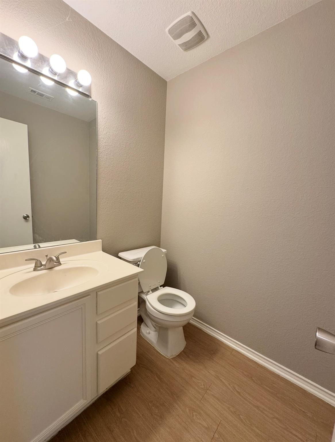 109 Kendall Cv Property Photo 13