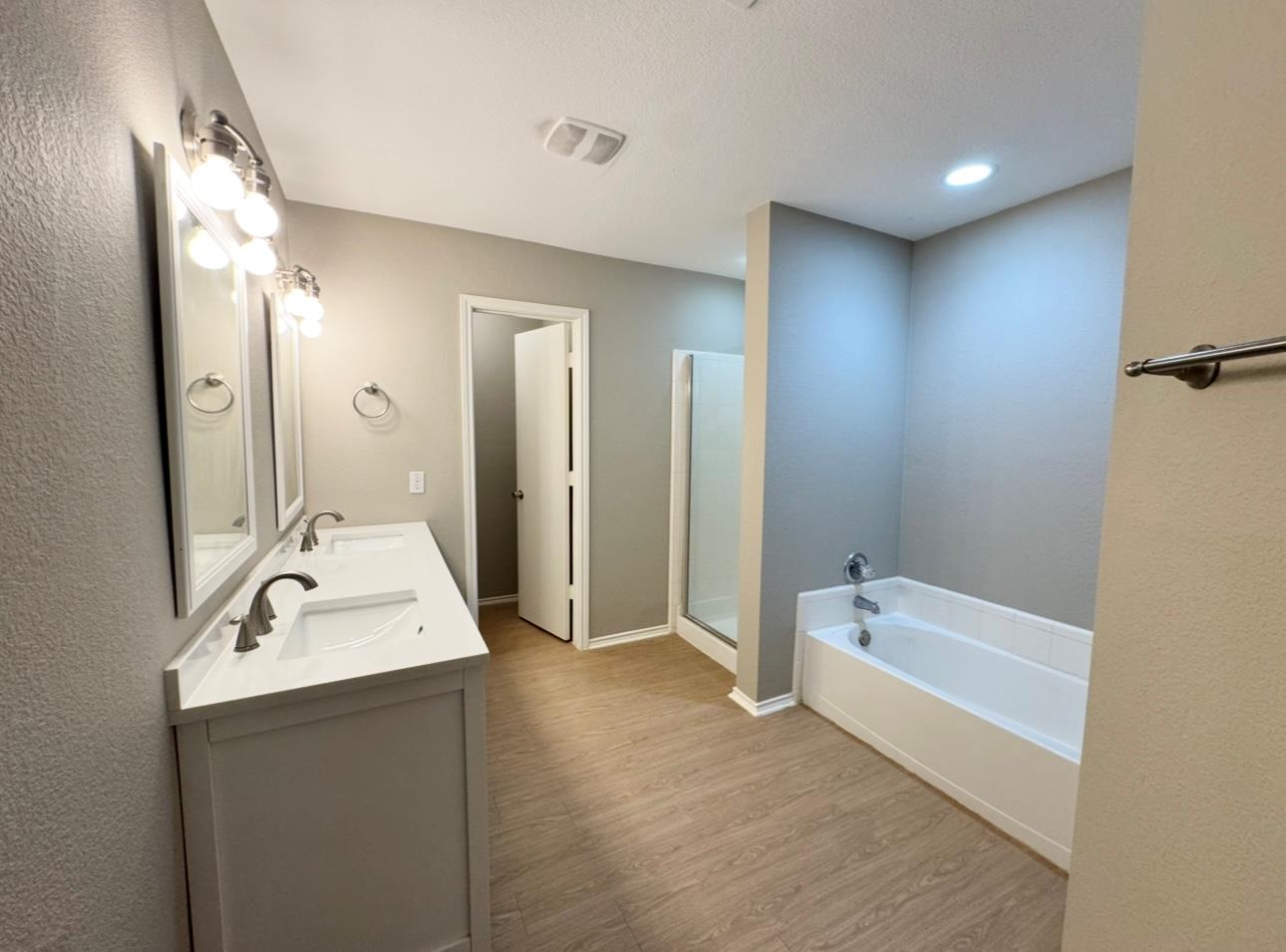 109 Kendall Cv Property Photo 19