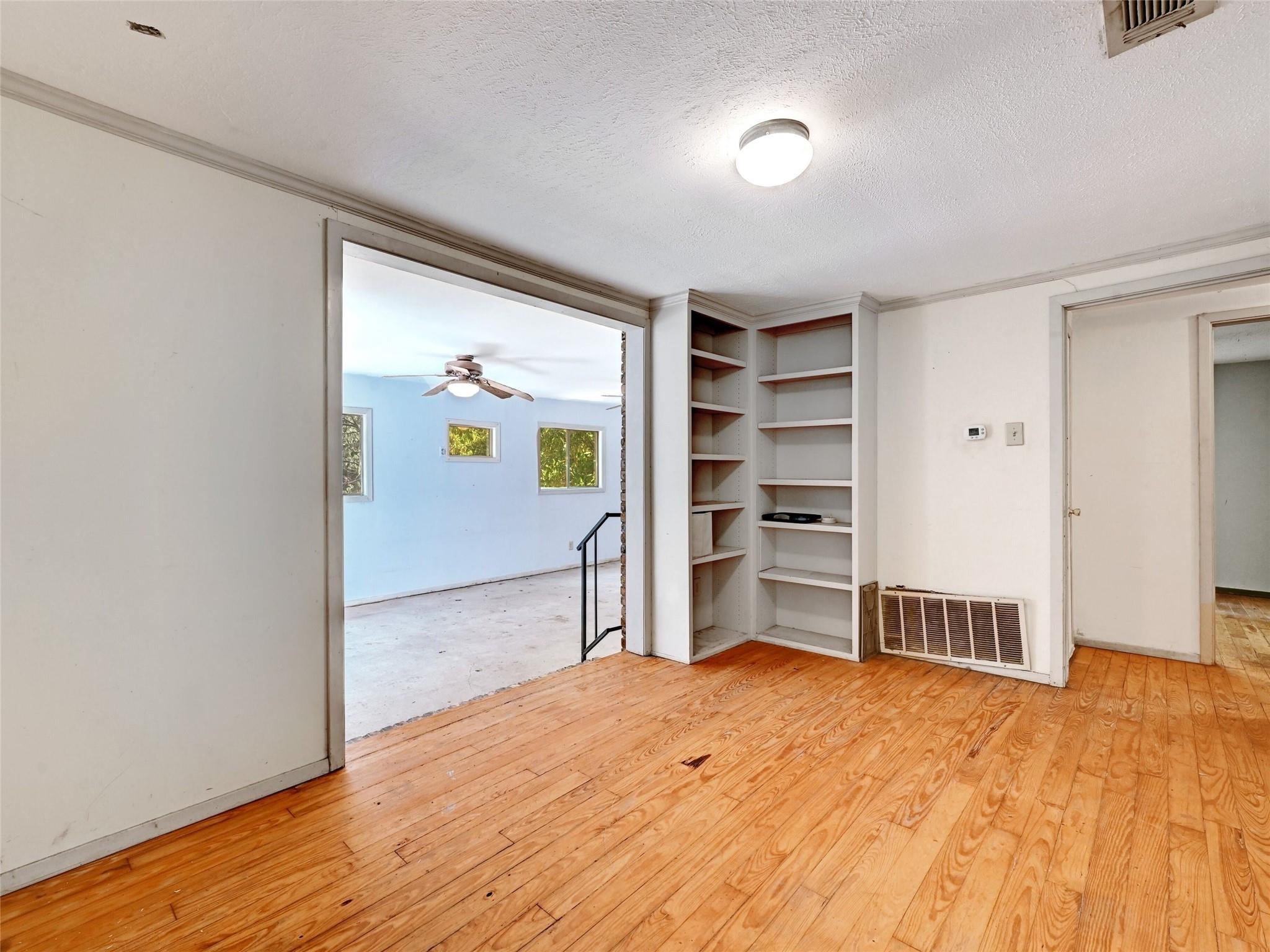 1181 Ridgeway Dr Property Photo 11