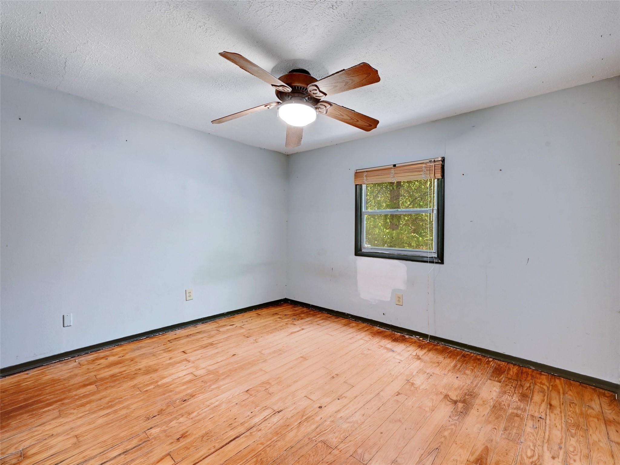 1181 Ridgeway Dr Property Photo 15