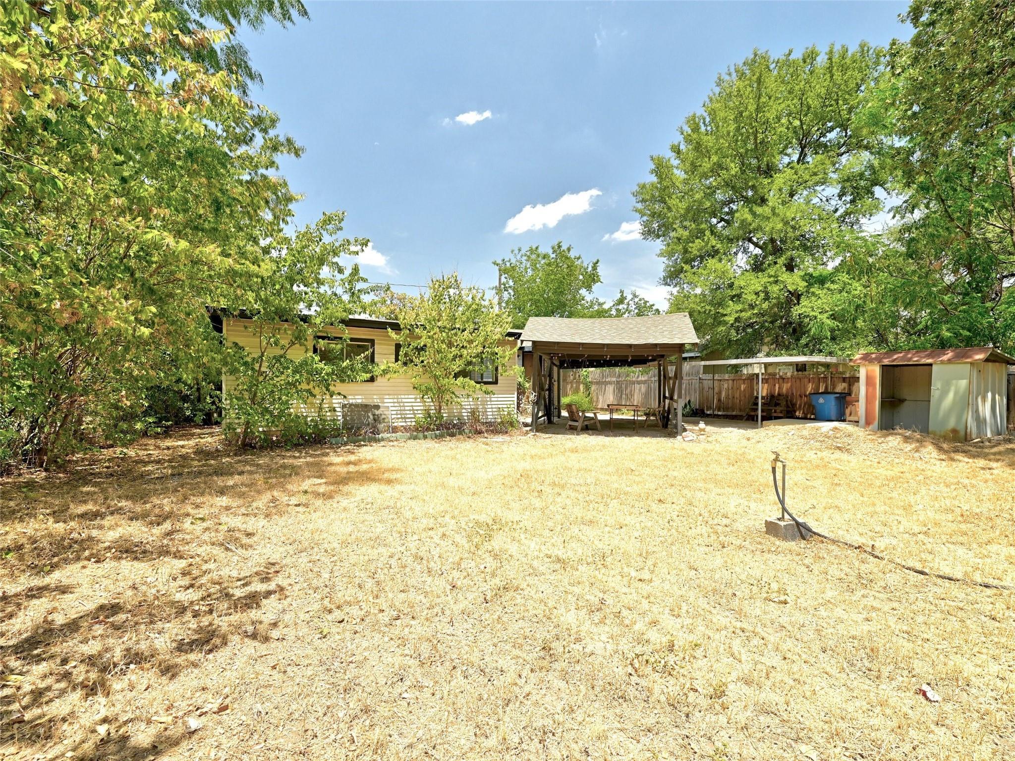 1181 Ridgeway Dr Property Photo 20