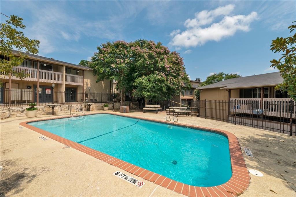 2124 Burton Dr #140 Property Photo 25