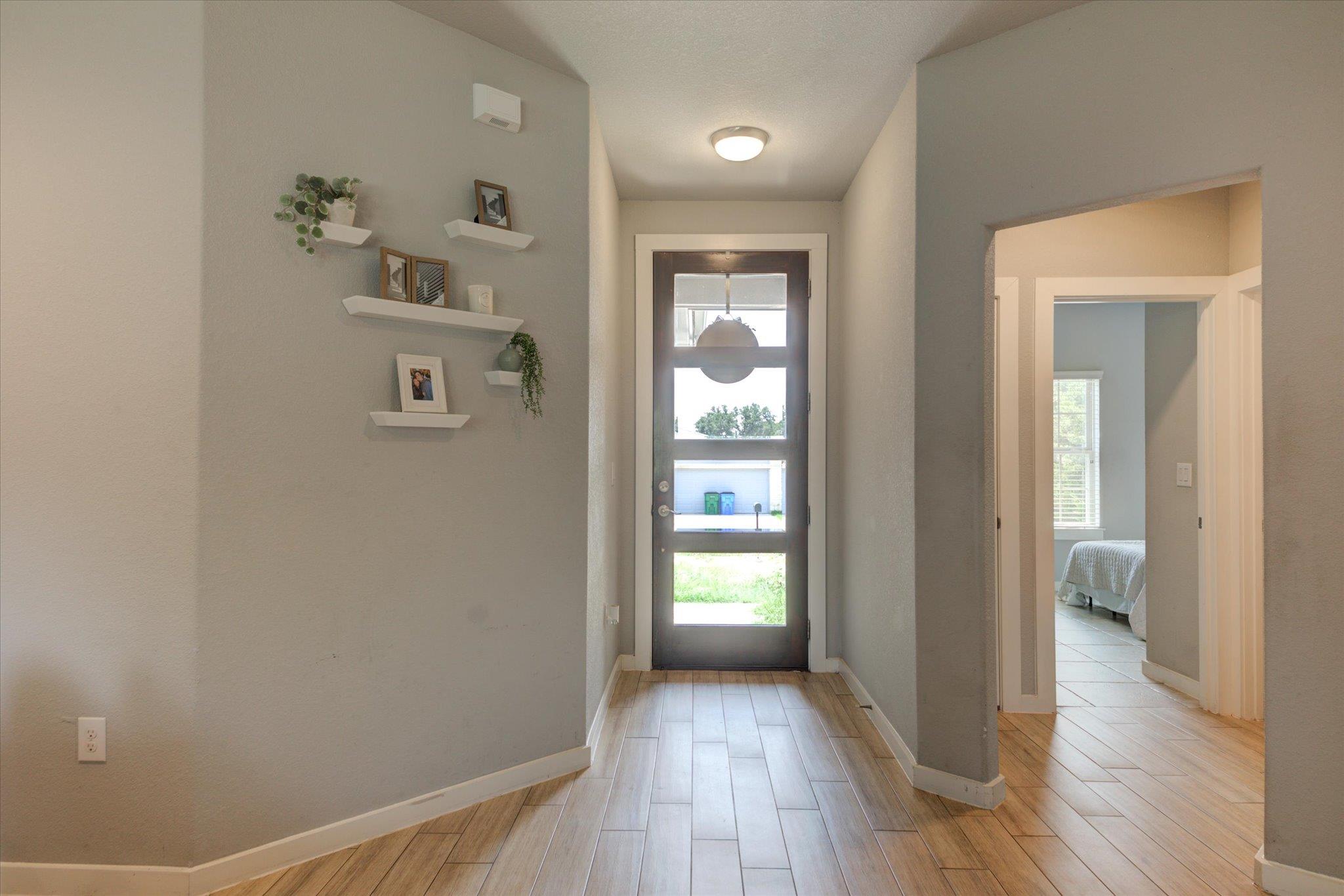 21414 Santa Carlo Ave Property Photo 5