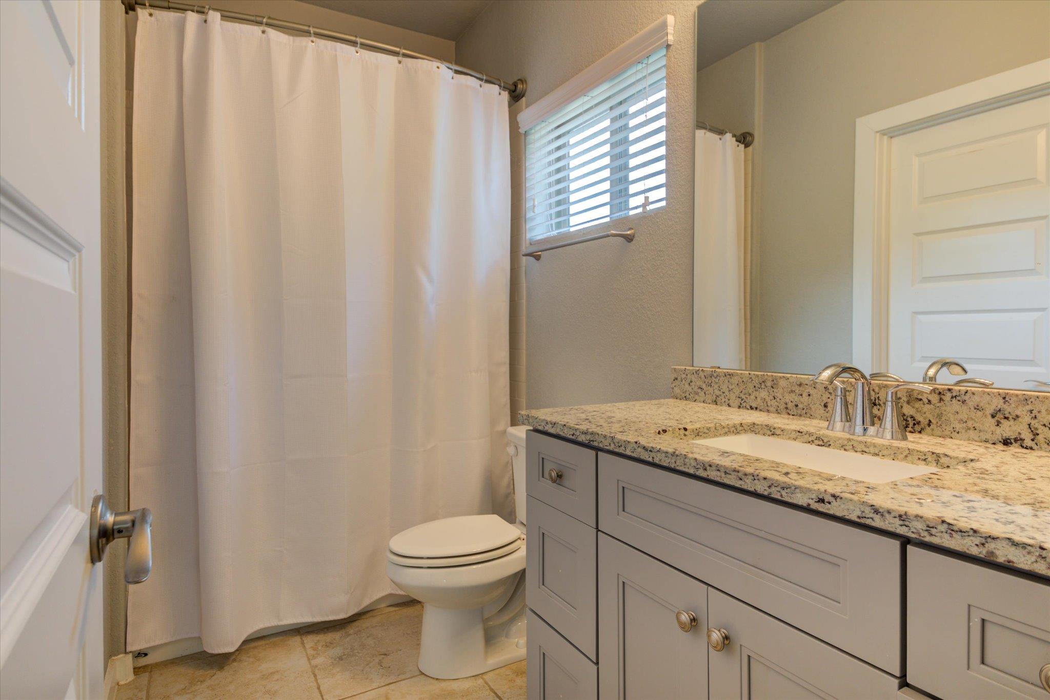 21414 Santa Carlo Ave Property Photo 13