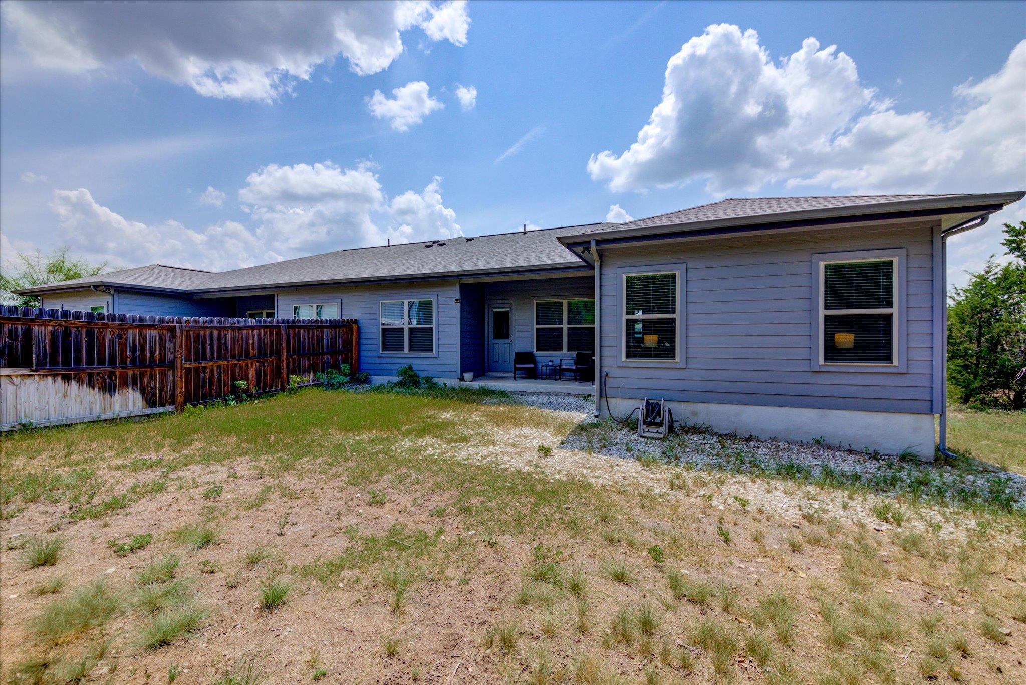 21414 Santa Carlo Ave Property Photo 17