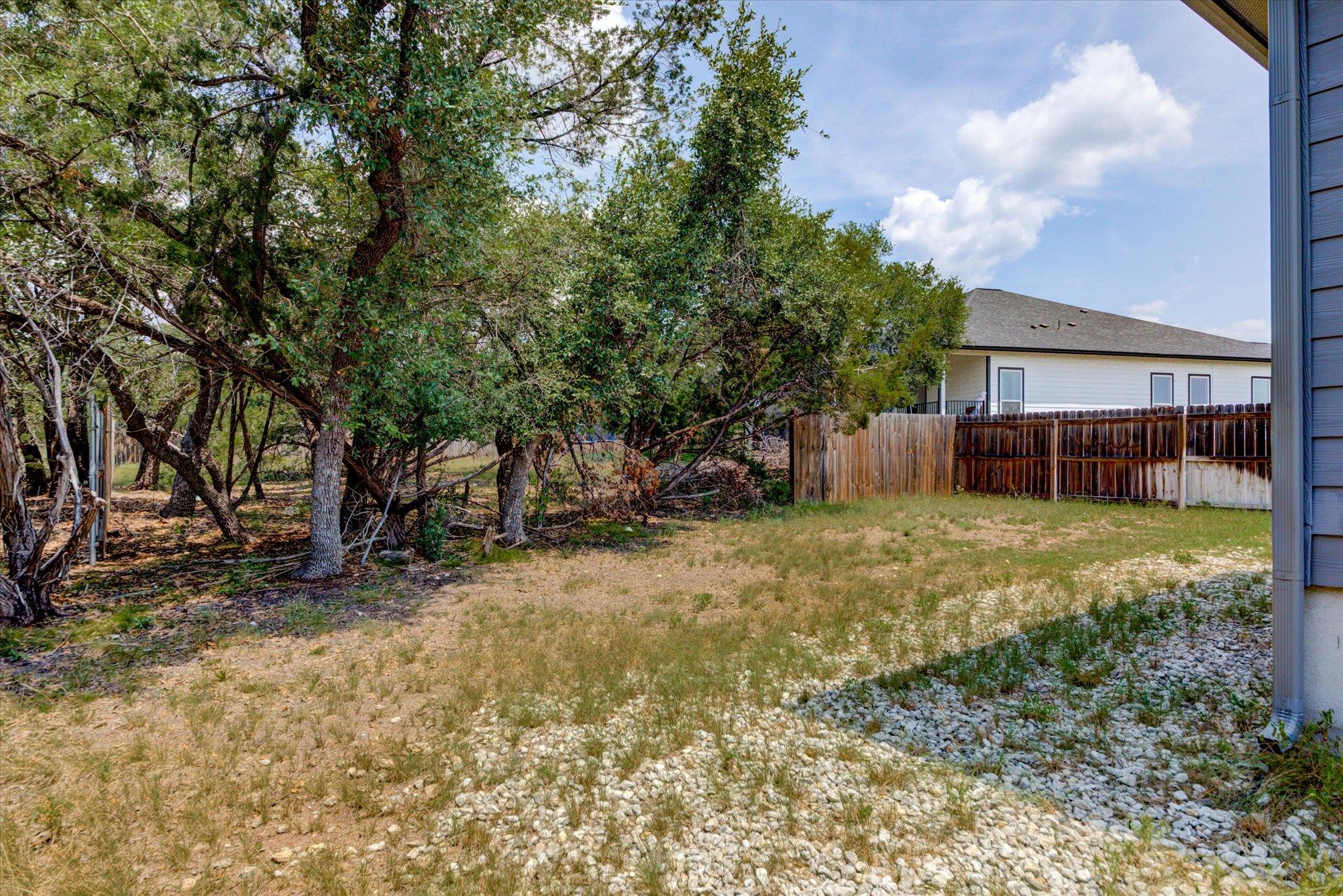 21414 Santa Carlo Ave Property Photo 19