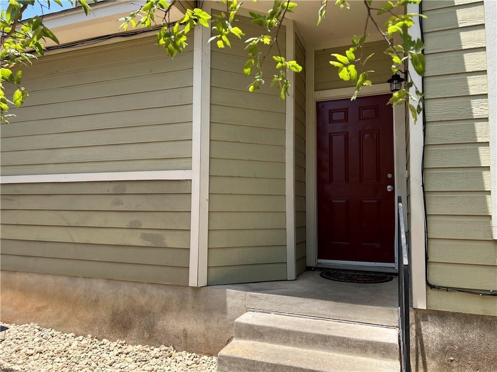 2400 Allred Dr #b Property Photo 3