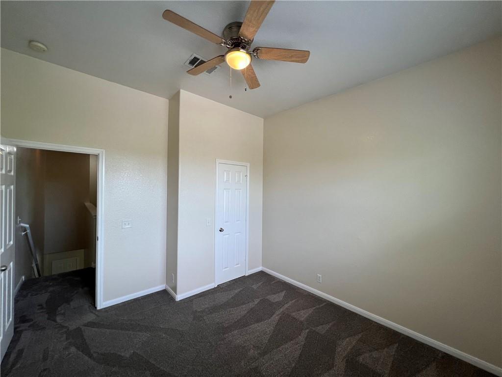 2400 Allred Dr #b Property Photo 12