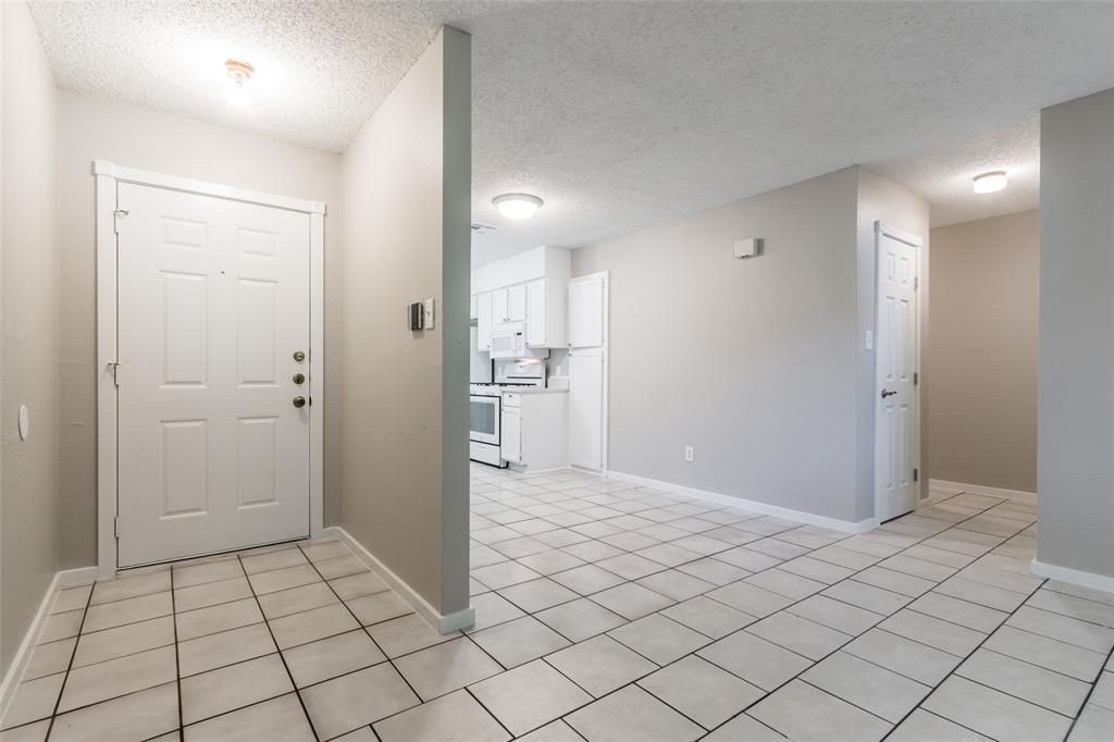 2311 Burleson Rd #b Property Photo 5