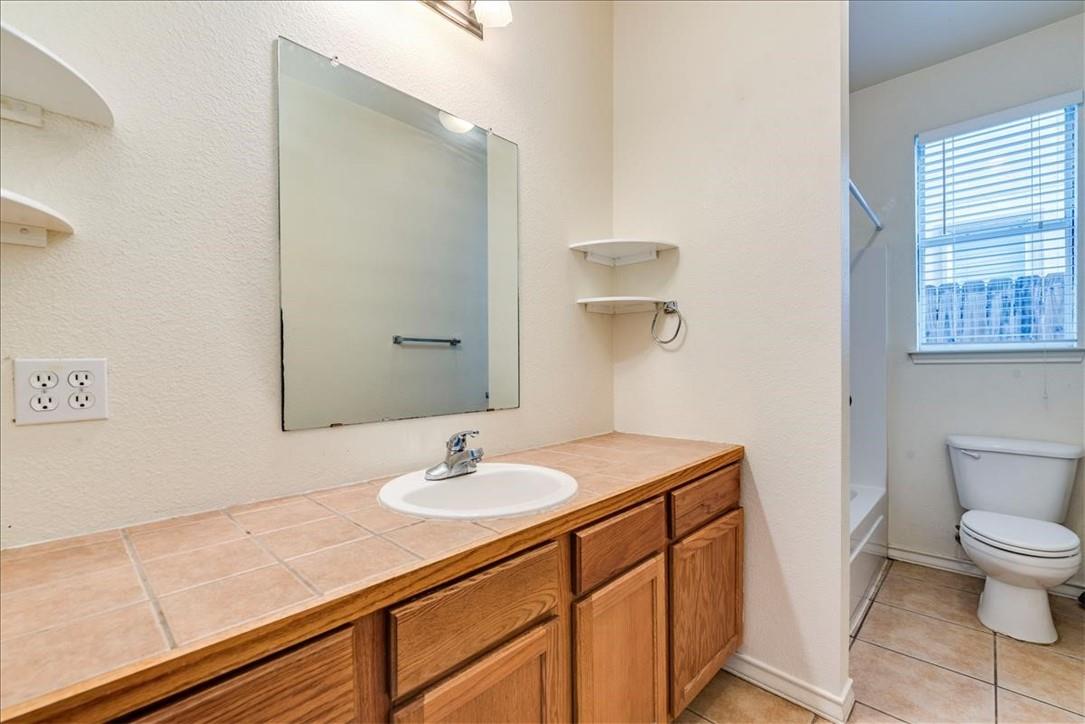 126 Sandstone Dr #f Property Photo 11
