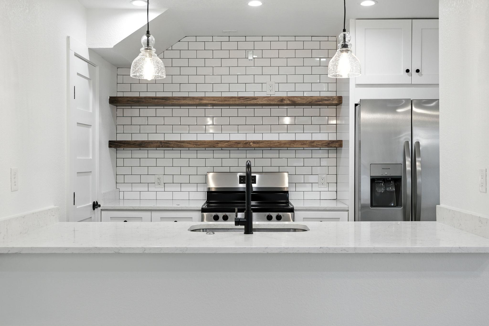 2124 Burton Dr #133 Property Photo 1