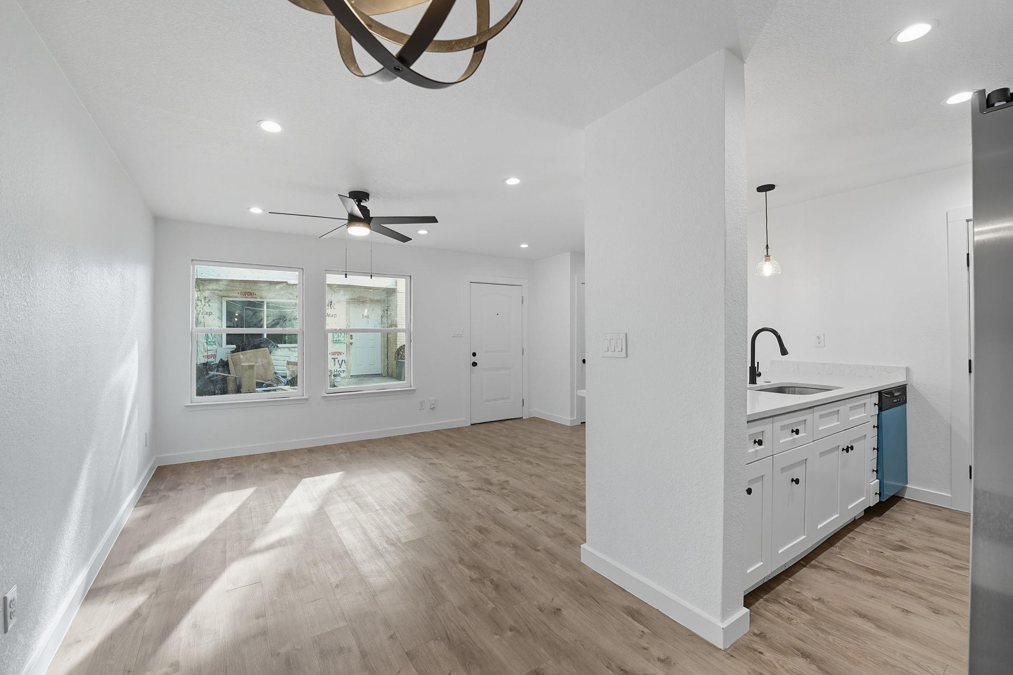 2124 Burton Dr #133 Property Photo 11