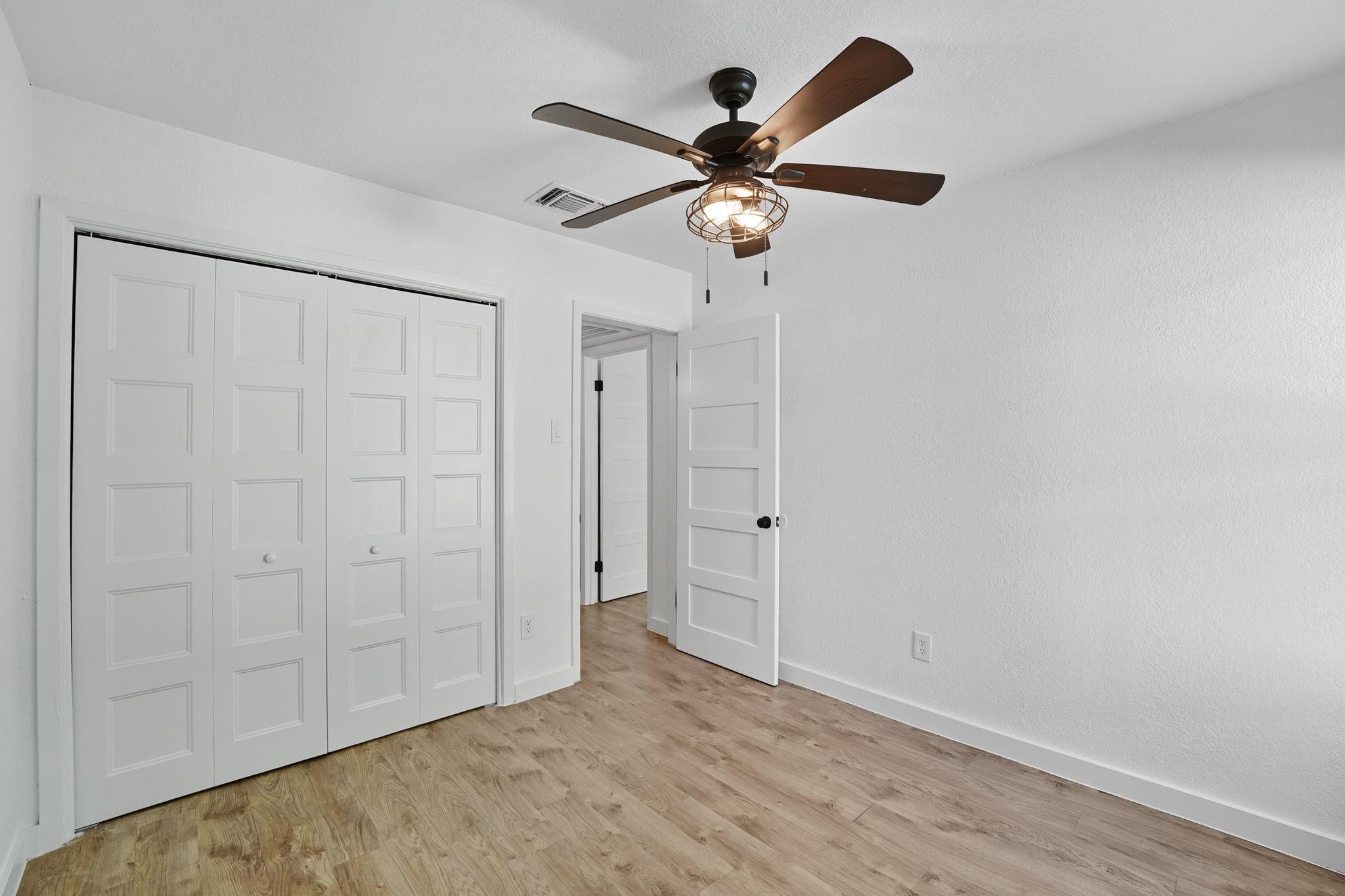 2124 Burton Dr #133 Property Photo 22