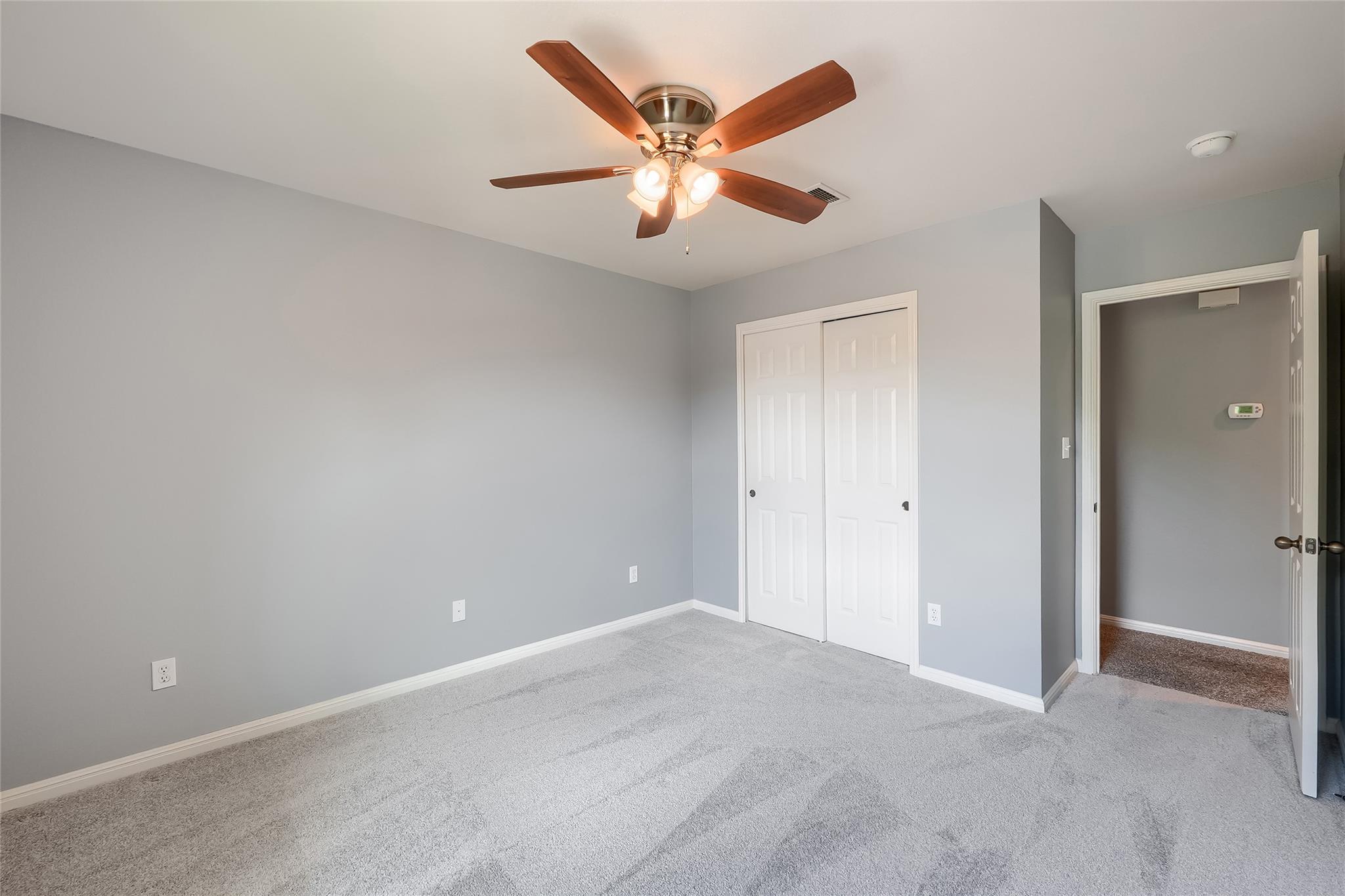 7813 Squirrel Hollow Dr Property Photo 10