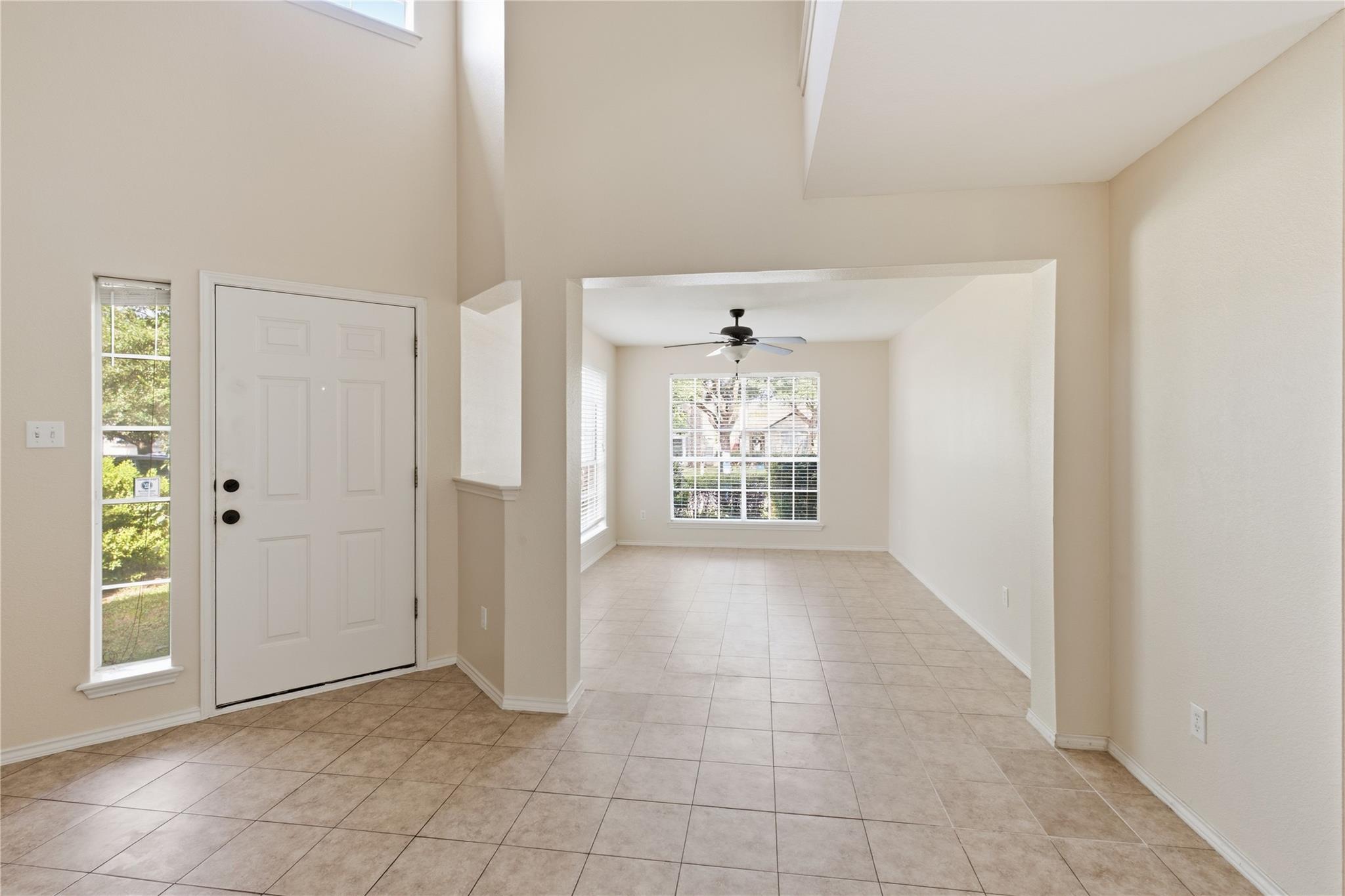 9341 Bernoulli Dr Property Photo 5