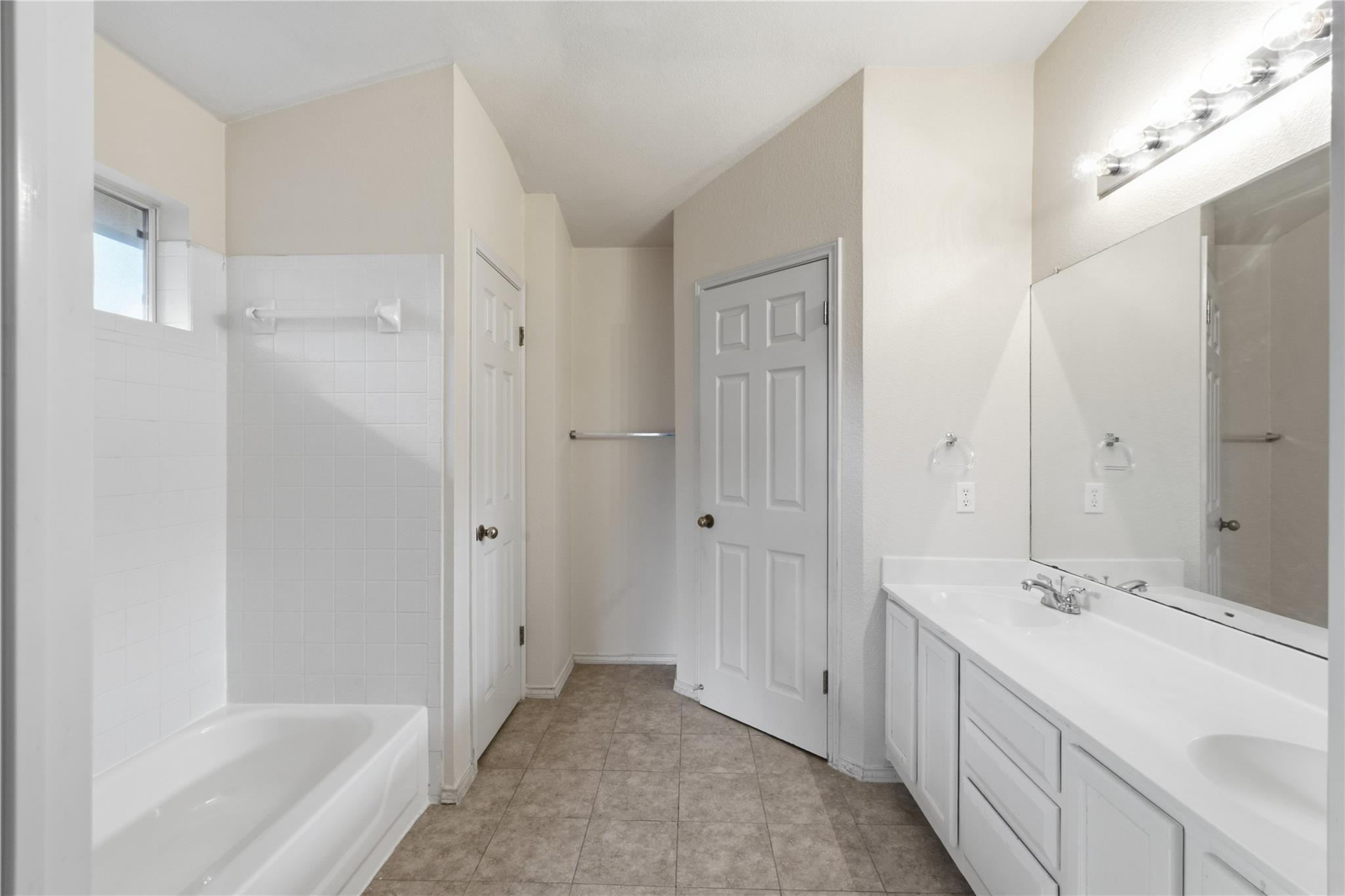 9341 Bernoulli Dr Property Photo 13