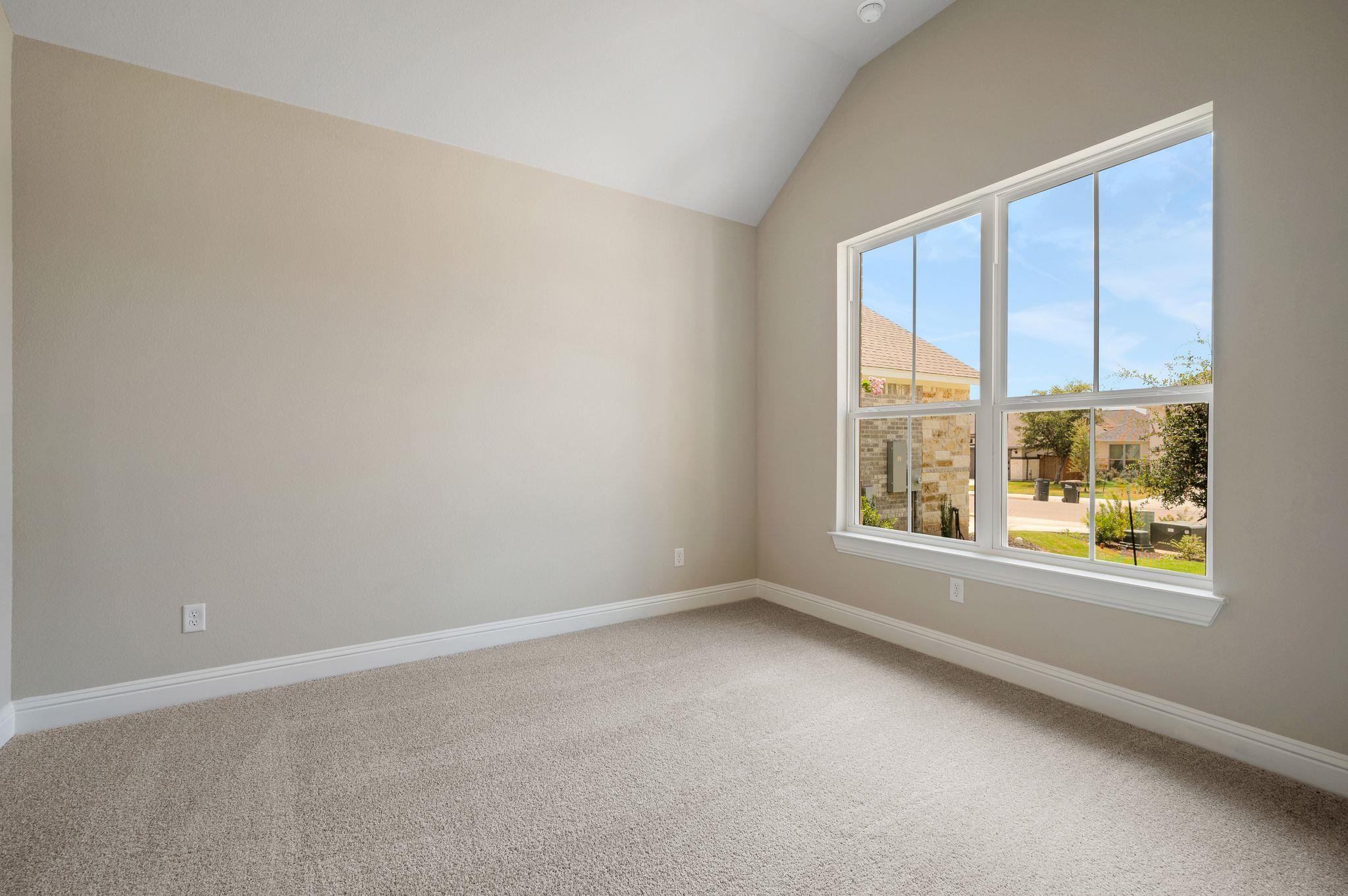 316 Millbend Rd Property Photo 13