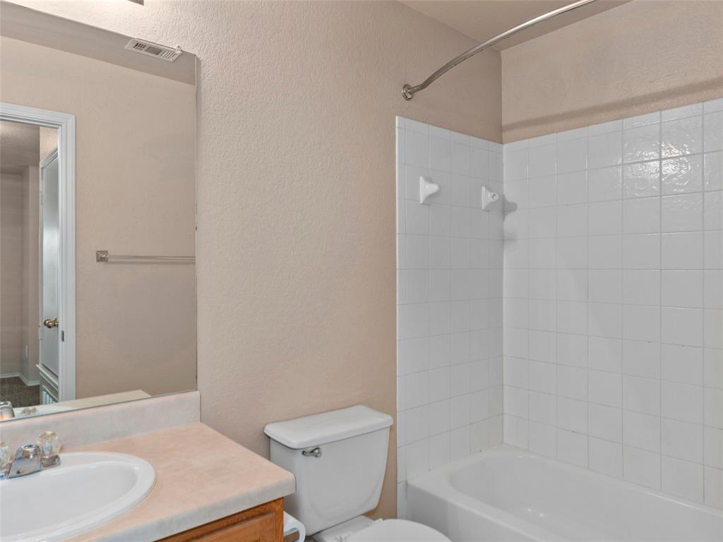 363 Paddington Dr Property Photo 24