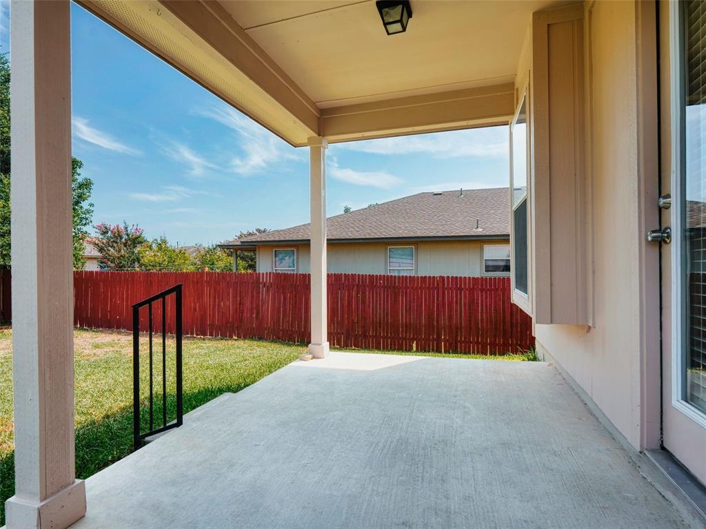 363 Paddington Dr Property Photo 25