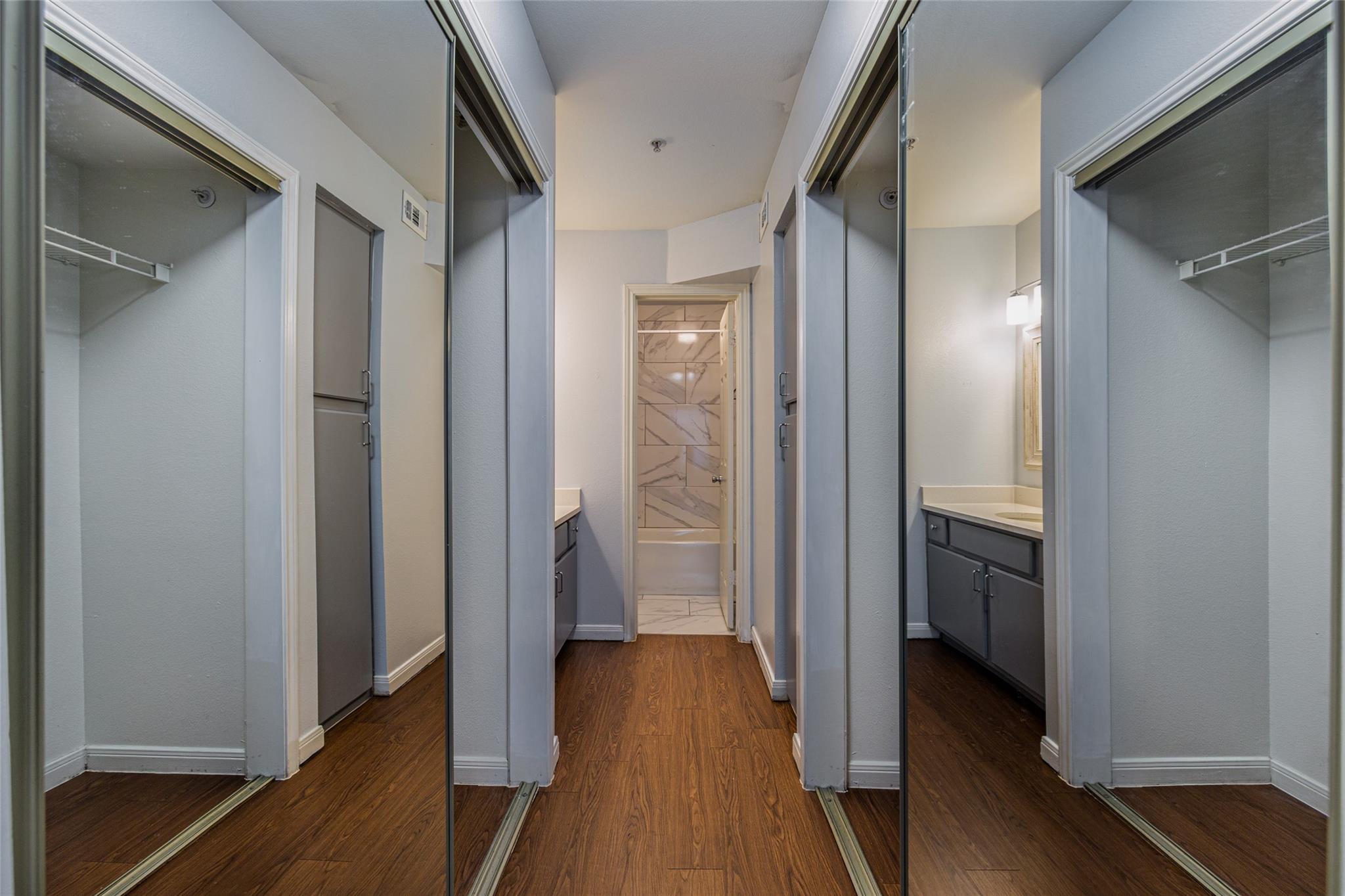 501 W 26th St #103 Property Photo 14