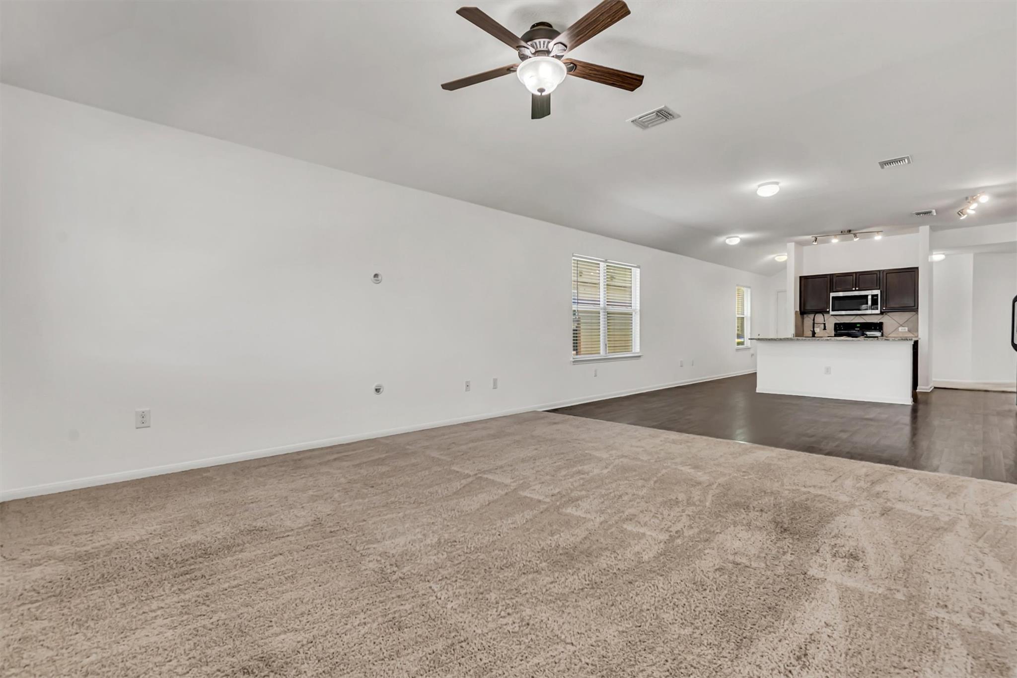12304 Jamie Dr Property Photo 11