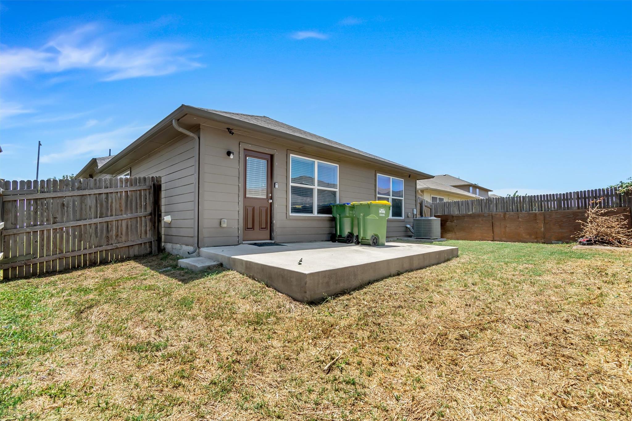 12304 Jamie Dr Property Photo 26